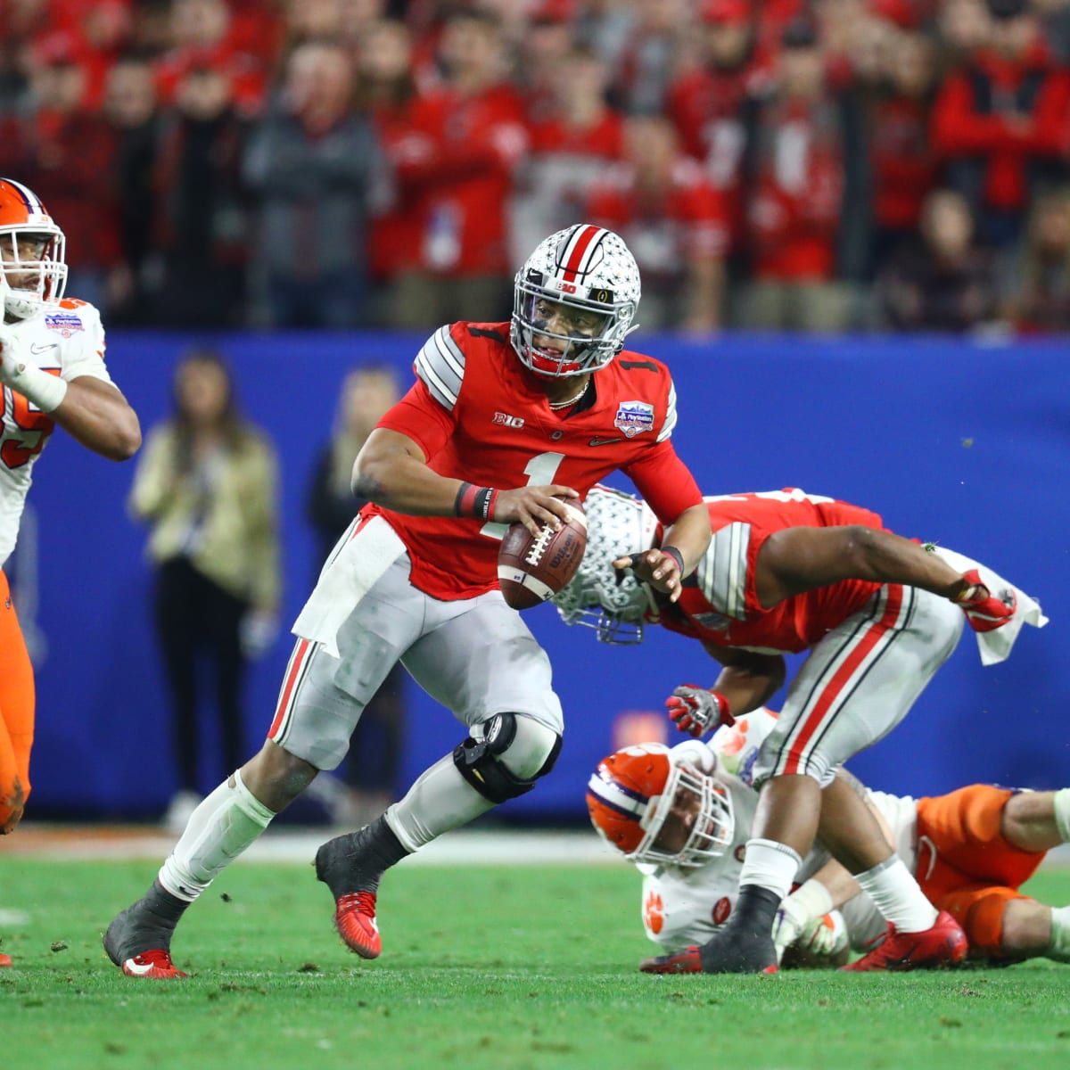 Ohio State's Justin Fields Shows Out In Workouts As Elite 11 Finals  Counselor