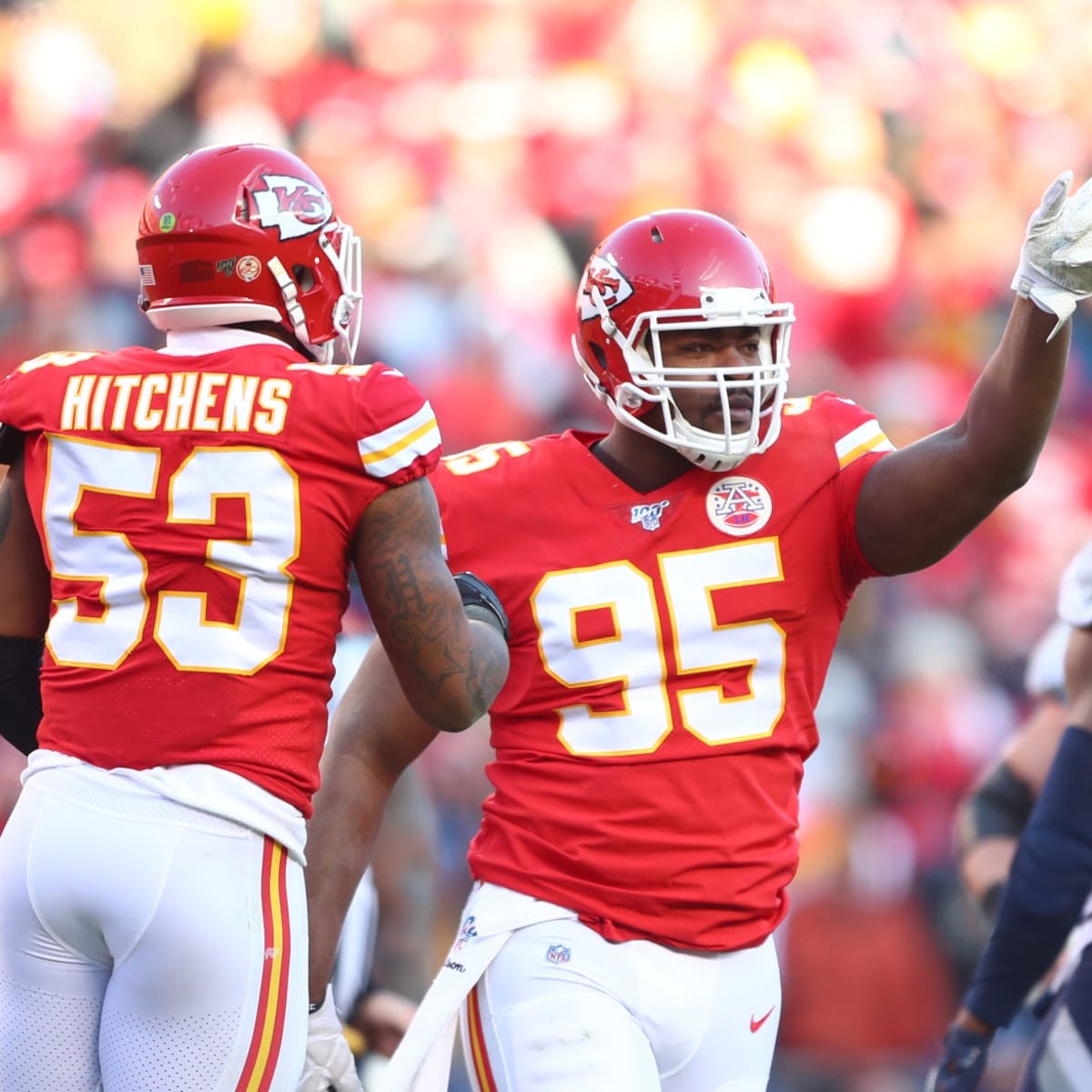 KC Chiefs DT Chris Jones Doesn't Report to Chiefs Camp, 'Far Apart' on New  Contract - Sports Illustrated Kansas City Chiefs News, Analysis and More