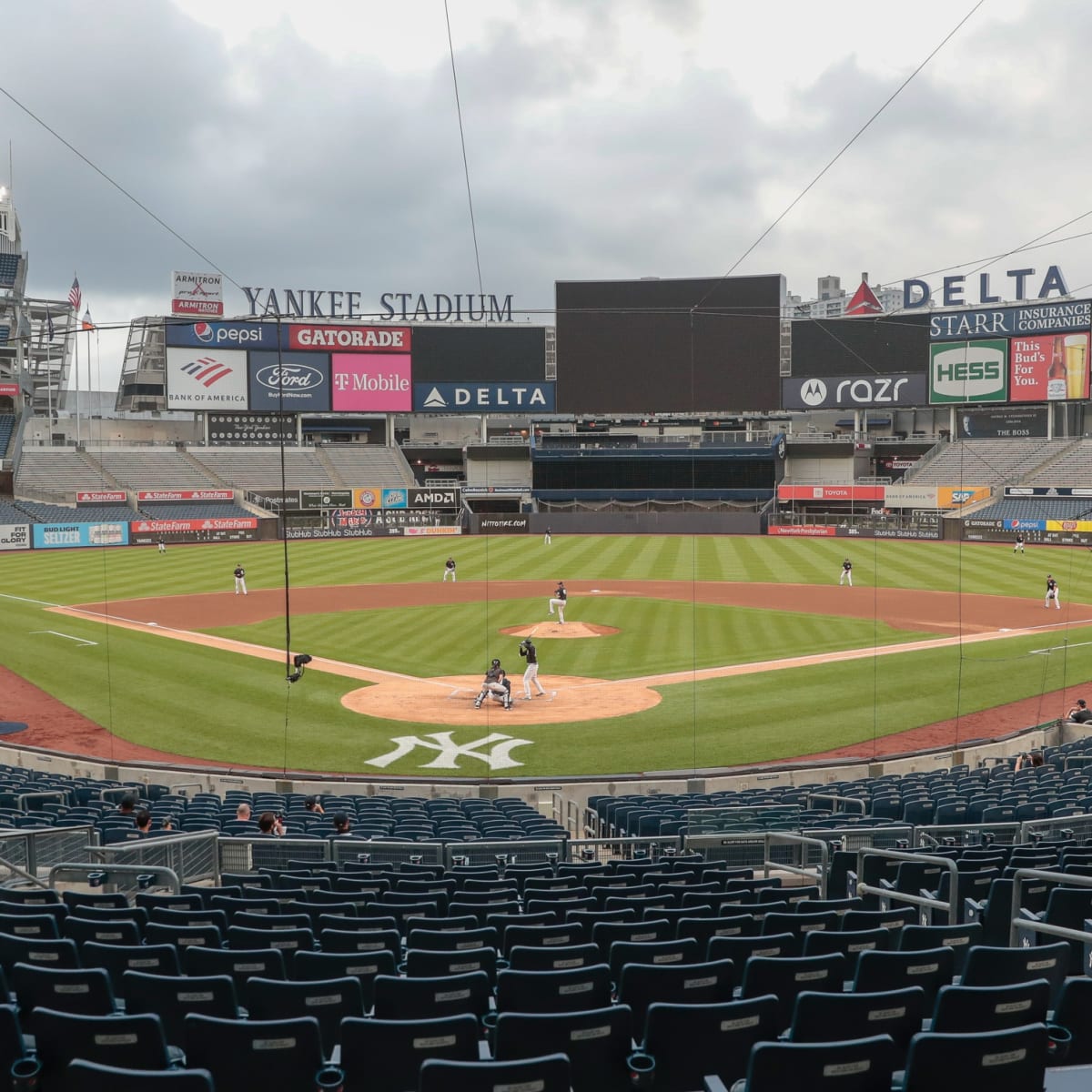 The Old Sound Track Is Back. Yankee Stadium Is Loud Again. - The New York  Times