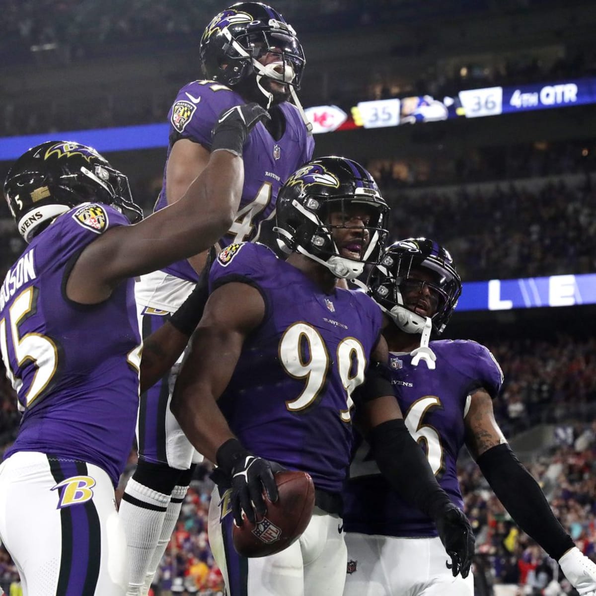 Ravens' Odafe Oweh forces rare, huge Patrick Mahomes mistake