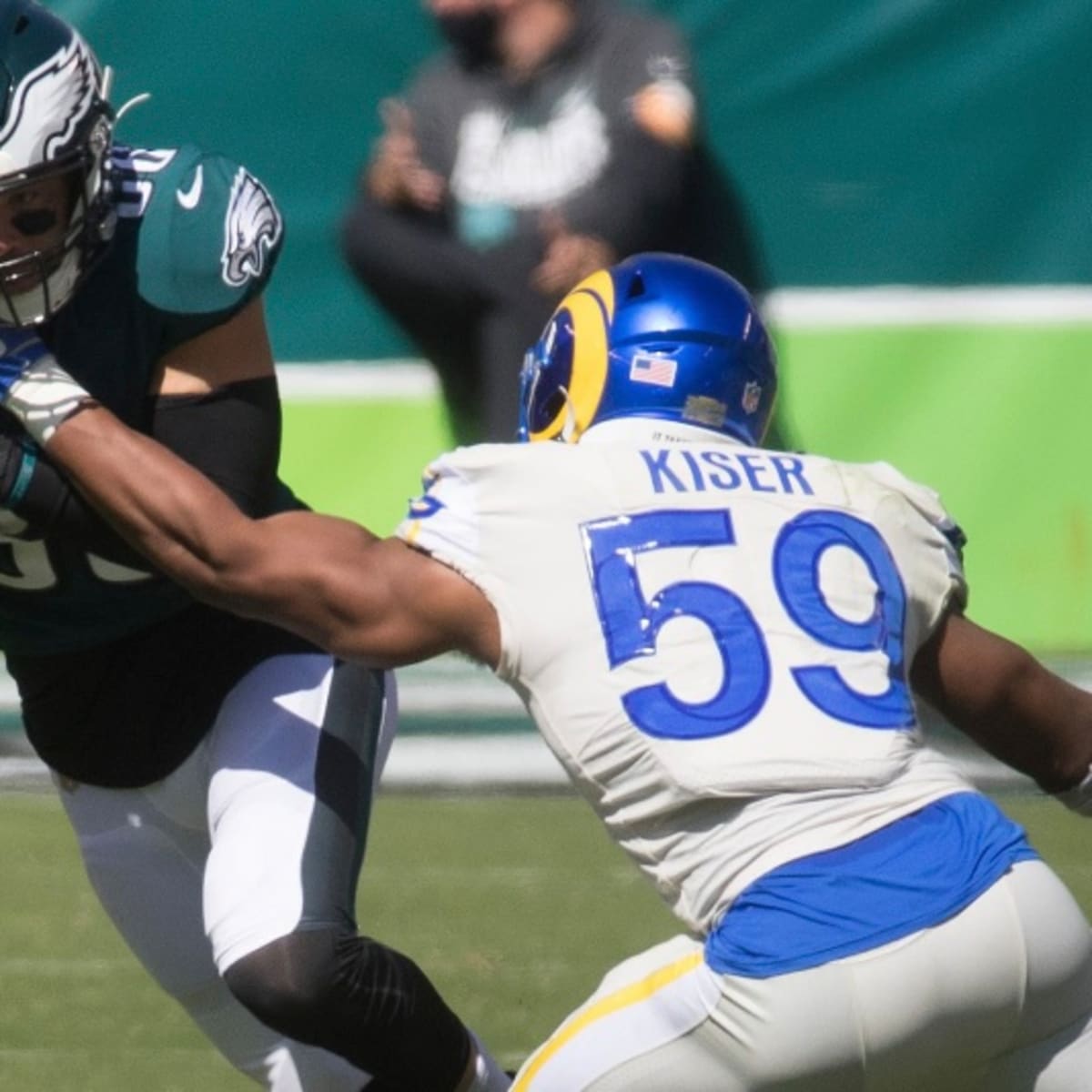 Denver Broncos inside linebacker Micah Kiser (43) runs against the