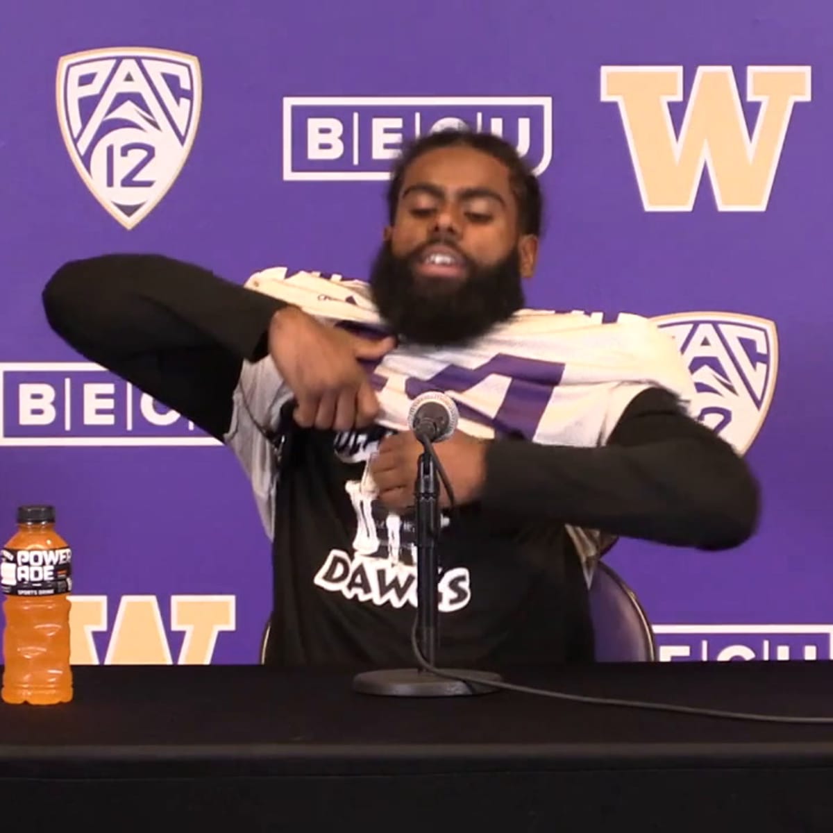 Washington defensive back Brendan Radley-Hiles declares for 2022