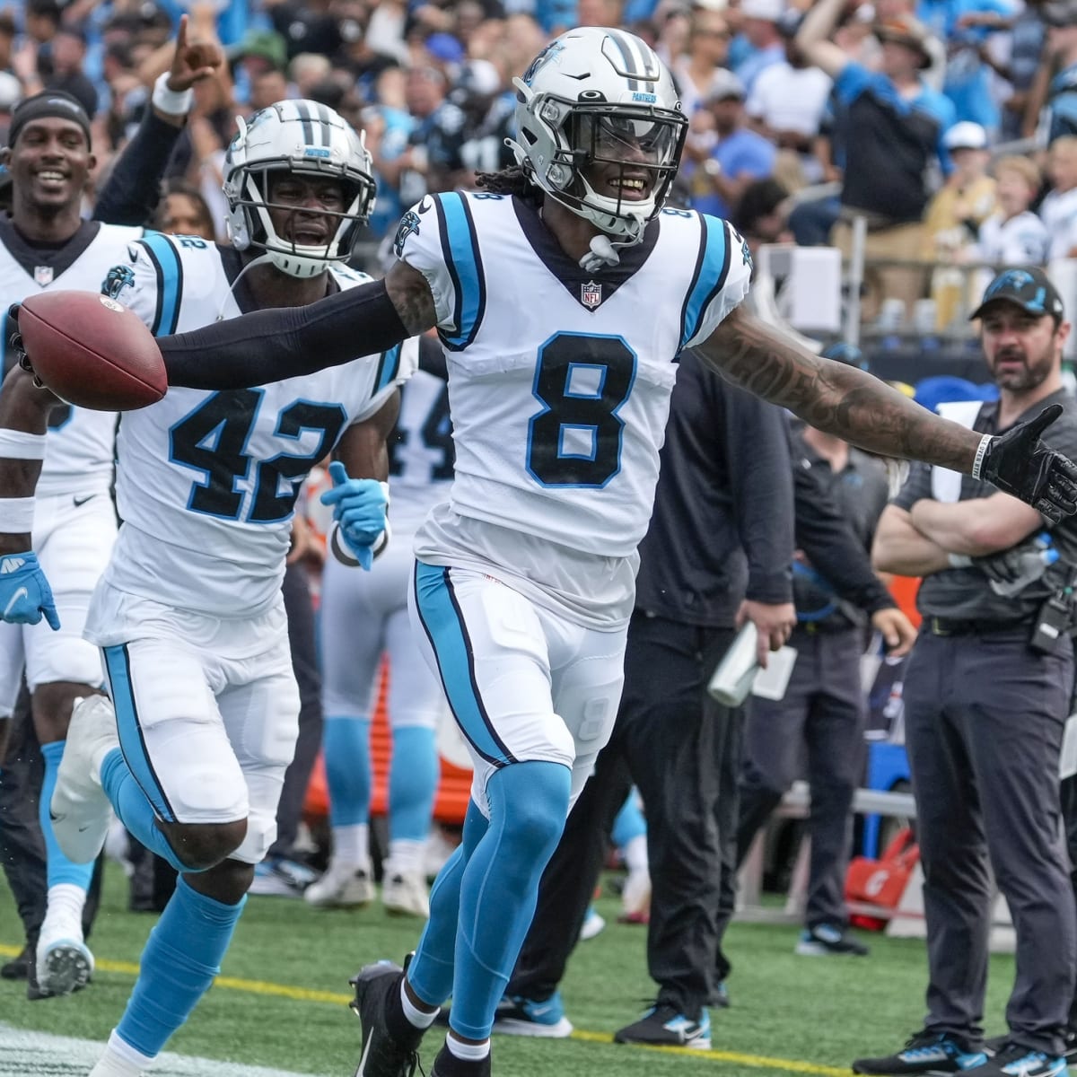 Panthers CB Jaycee Horn suffers ankle injury