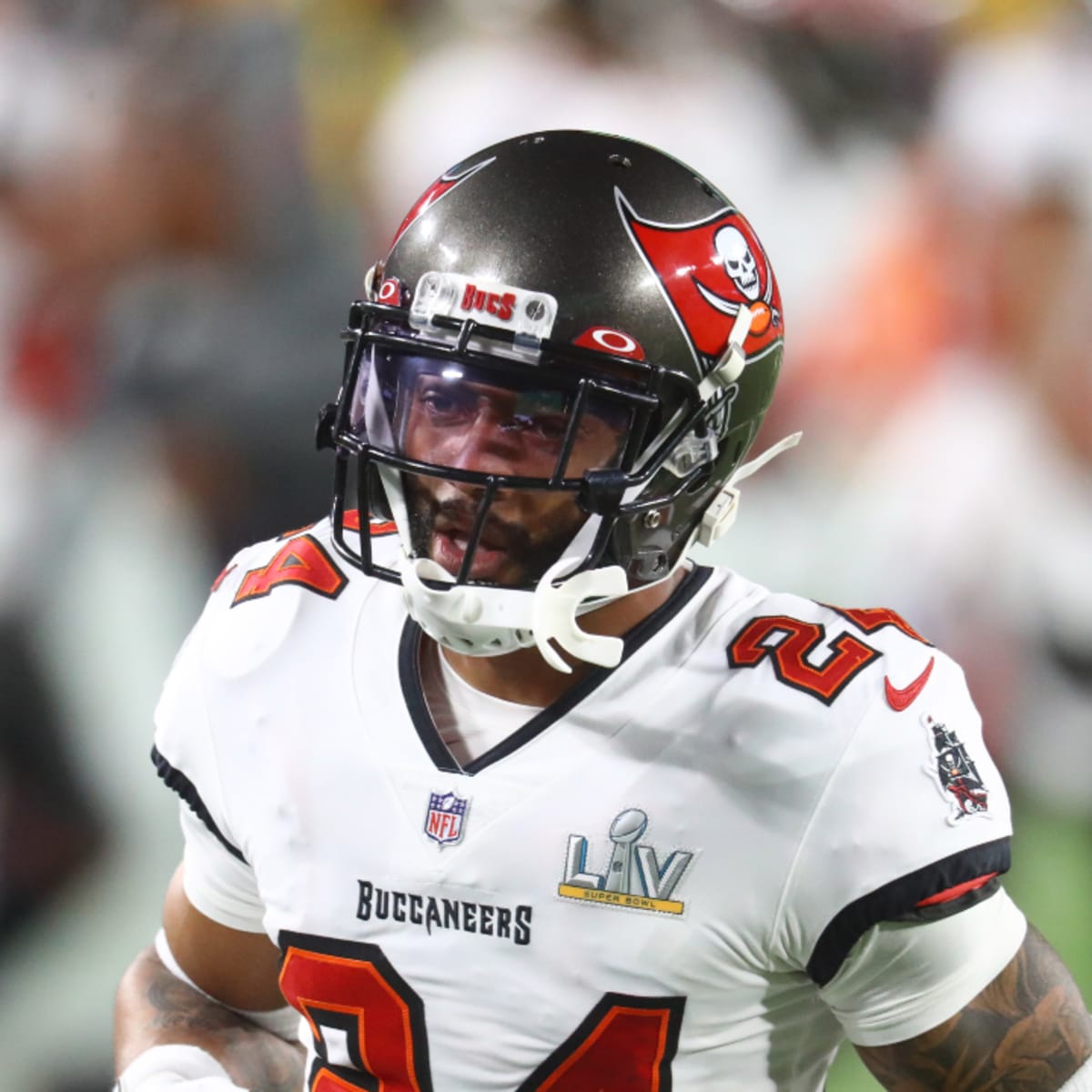 Tampa Bay Buccaneers safety Mike Edwards (32) runs to the ball as he  defends during an NFL football game against the Los Angeles Rams, Sunday,  Nov. 6, 2022 in Tampa, Fla. The