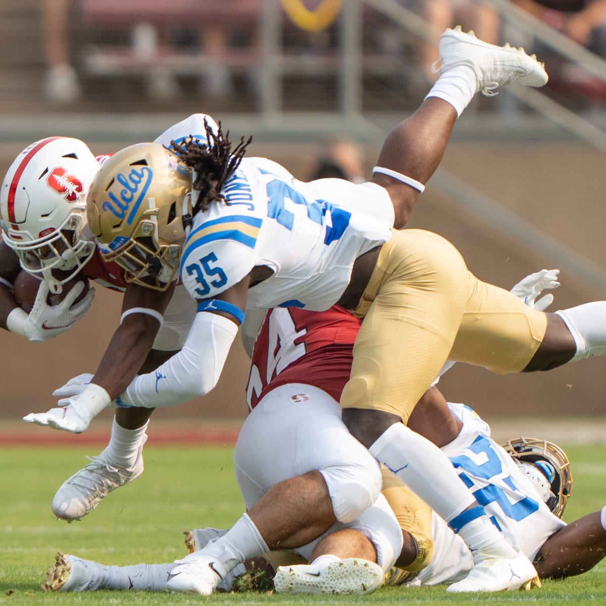 UCLA Football: Browns Fans React To Dorian Thompson-Robinson's First NFL  Start - Sports Illustrated UCLA Bruins News, Analysis and More