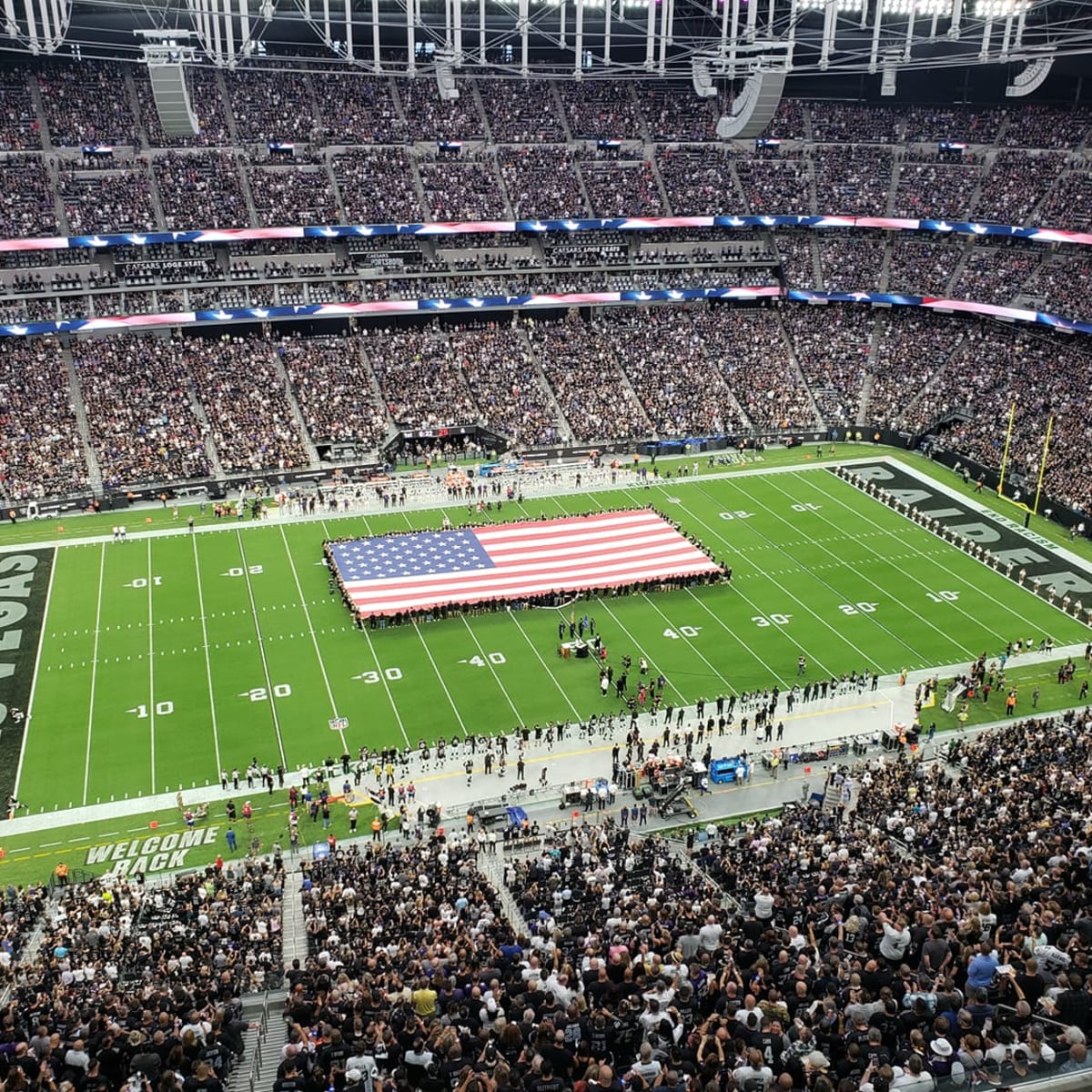 Las Vegas Raiders down the Minnesota Vikings, 26-20, to go 2-0