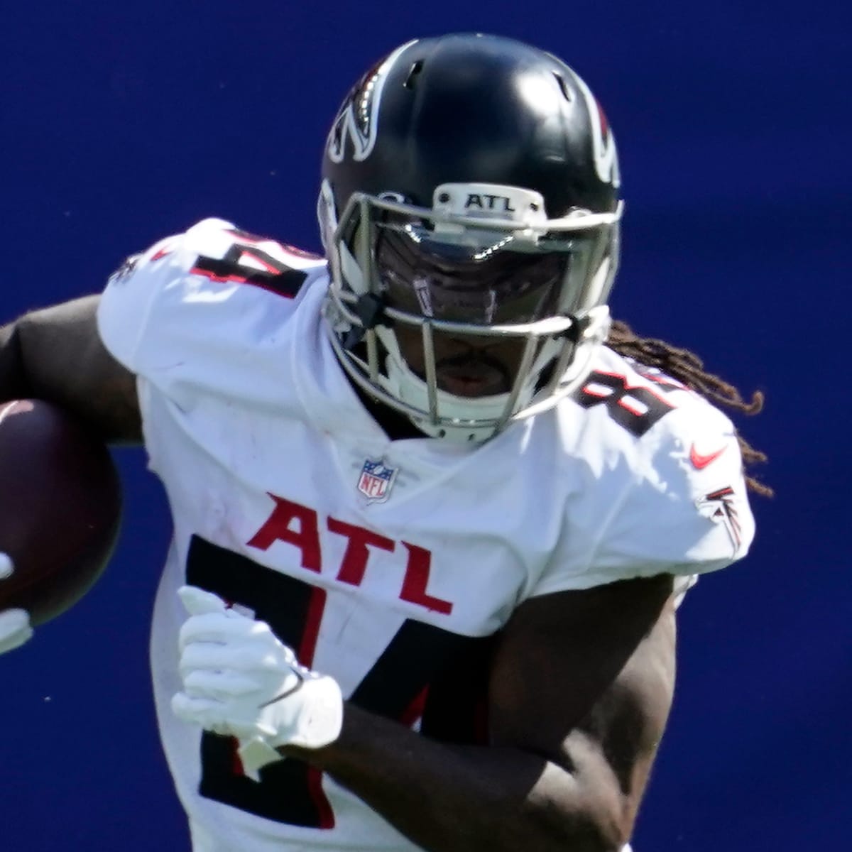 Falcons to rely on running game despite injury to Patterson