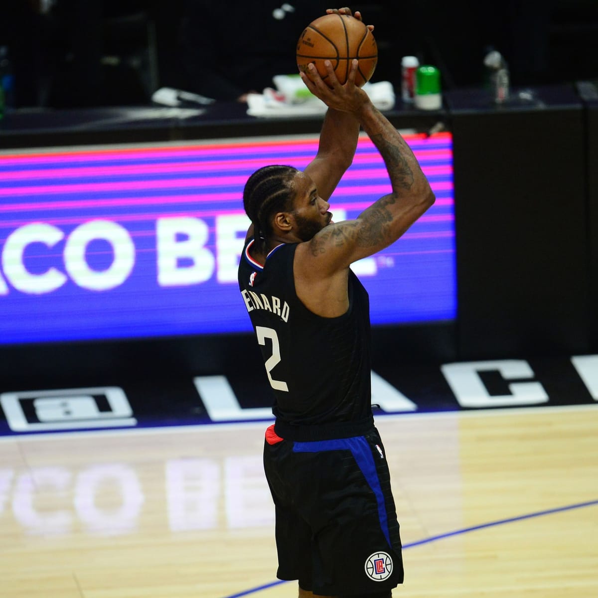 Clippers' Kawhi Leonard says NBA players' deeds matter, not words