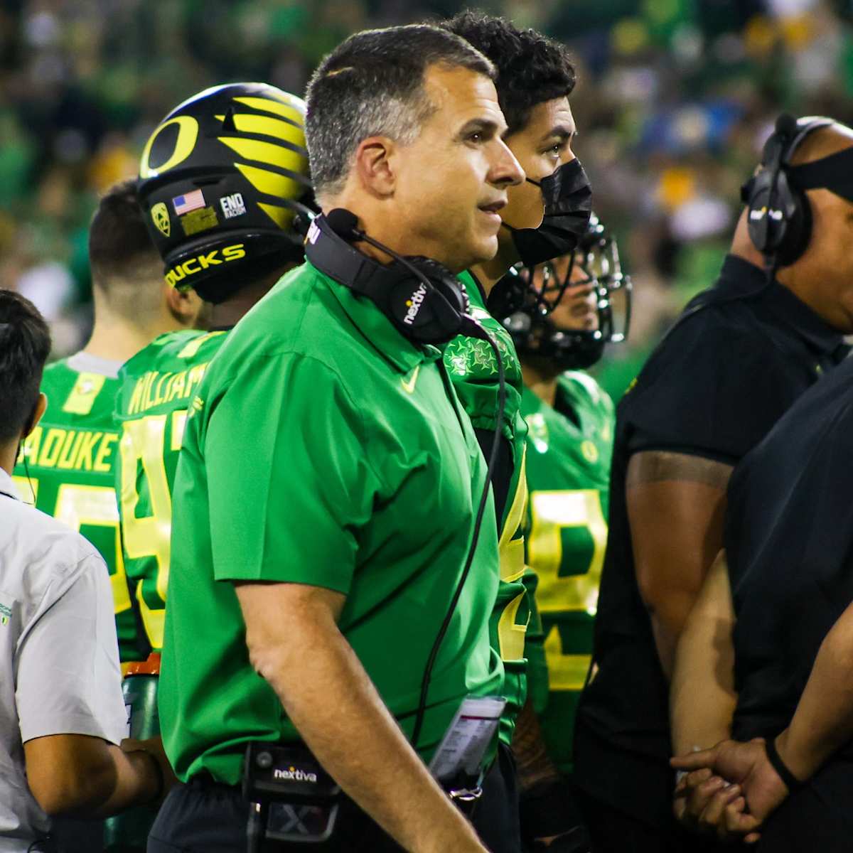 Justin Herbert Named a Finalist for Campbell Award for Academics - Sports  Illustrated Oregon Ducks News, Analysis and More