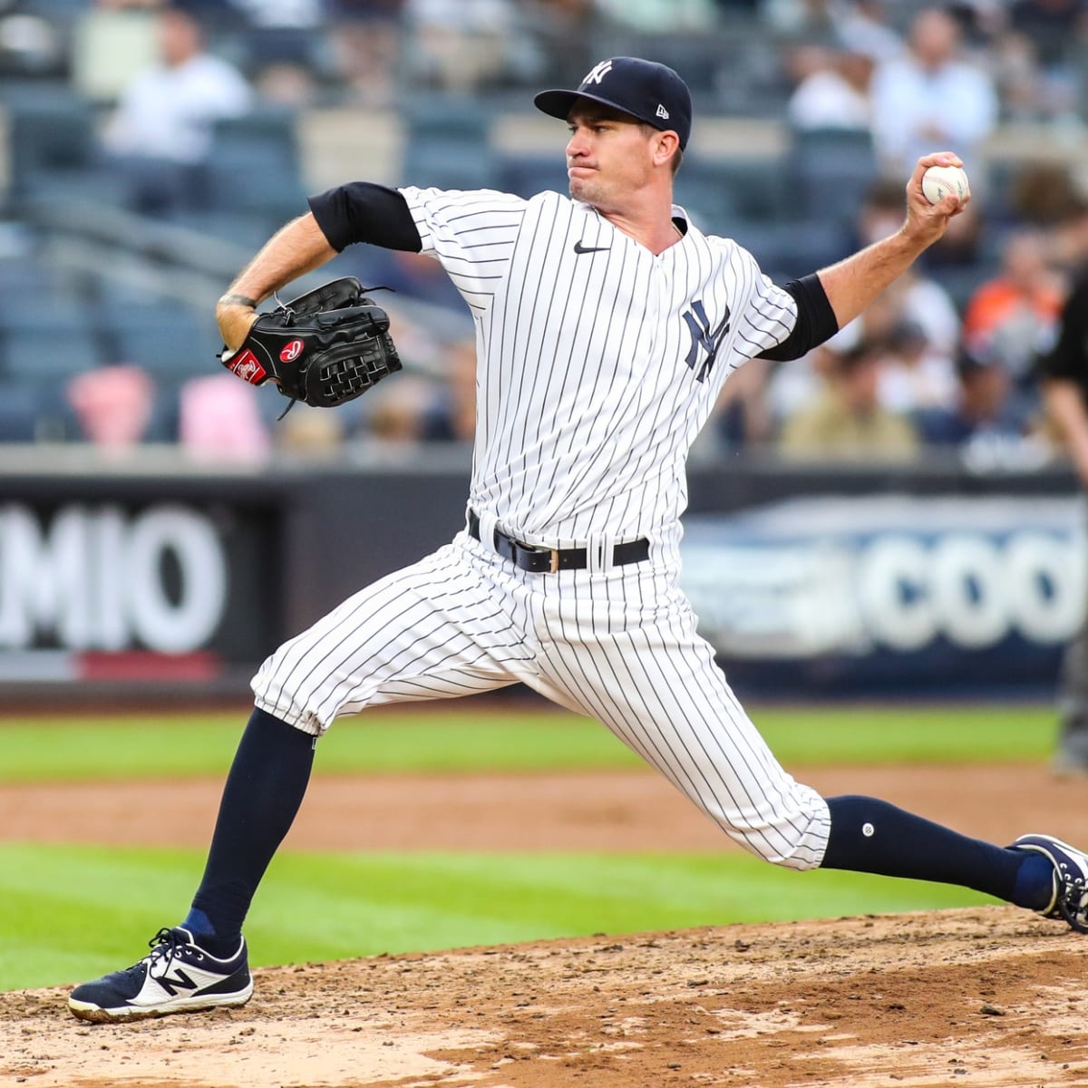 How New York Yankees Can Replace Reliever Michael King in Bullpen - Sports  Illustrated NY Yankees News, Analysis and More