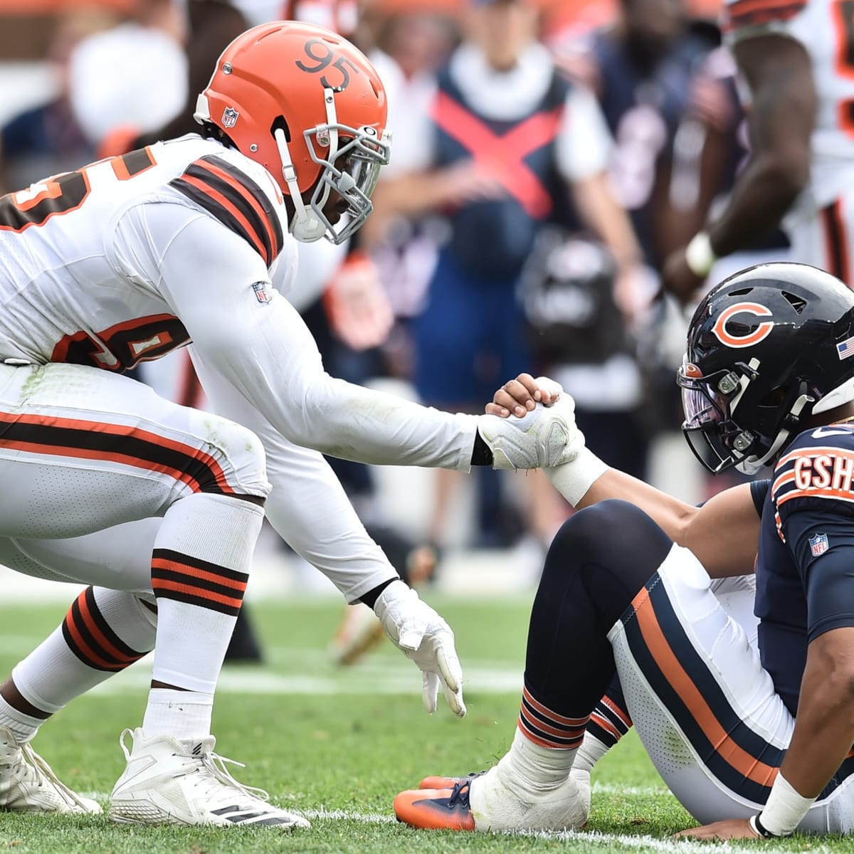 Shipley's Myles Garrett Ruins Justin Fields' Debut and More Thoughts on Week 3 - Sports Illustrated Jaguars Analysis and More
