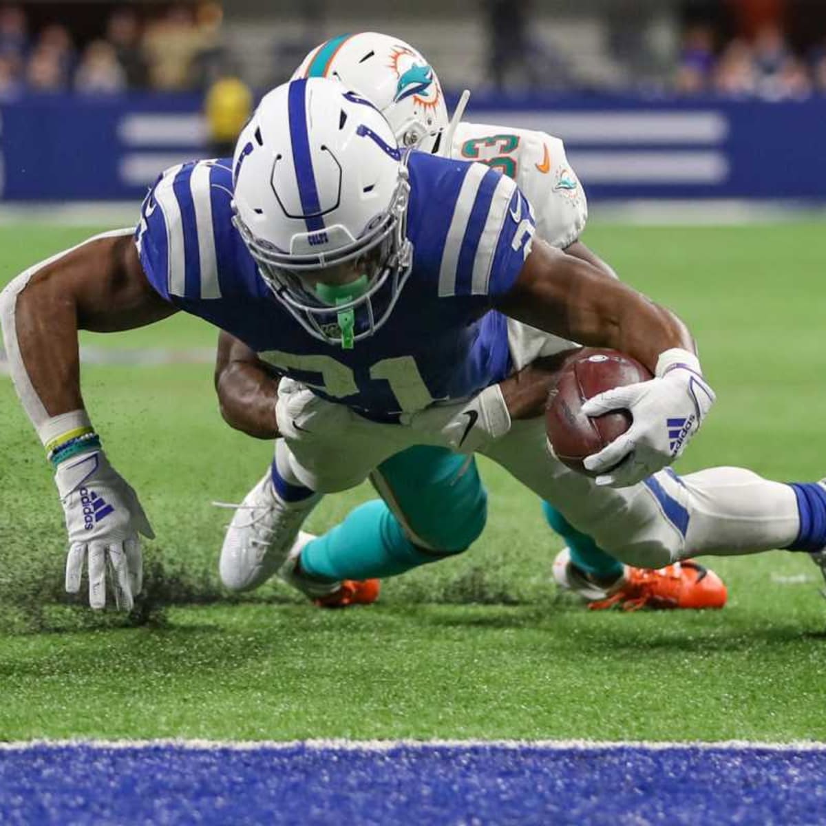 Colts vs. Dolphins: How to watch, listen to, wager on NFL Week 4