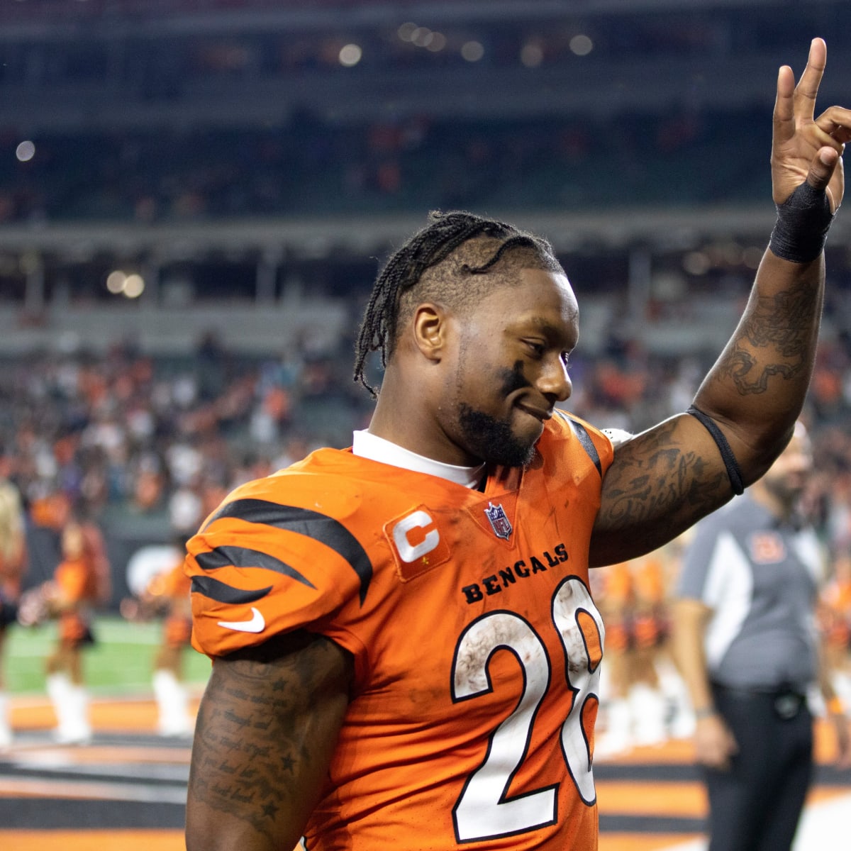 Sister of Bengals star Joe Mixon denies running back was involved in  incident that left juvenile injured