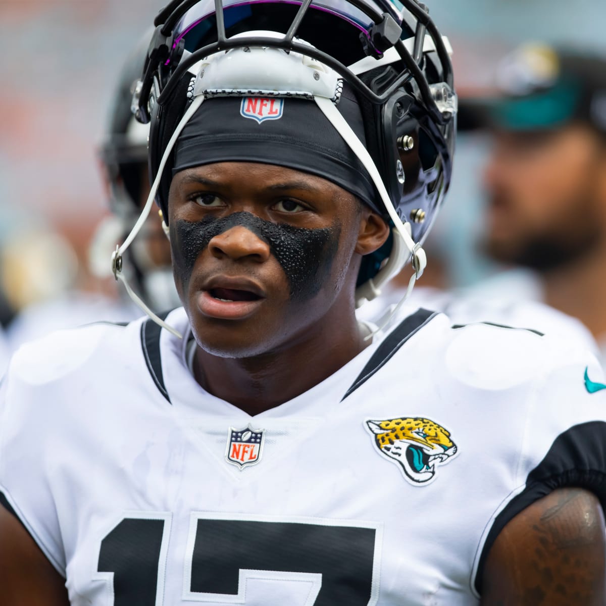 Jaguars place starting OL Jawaan Taylor on reserve/COVID-19 list