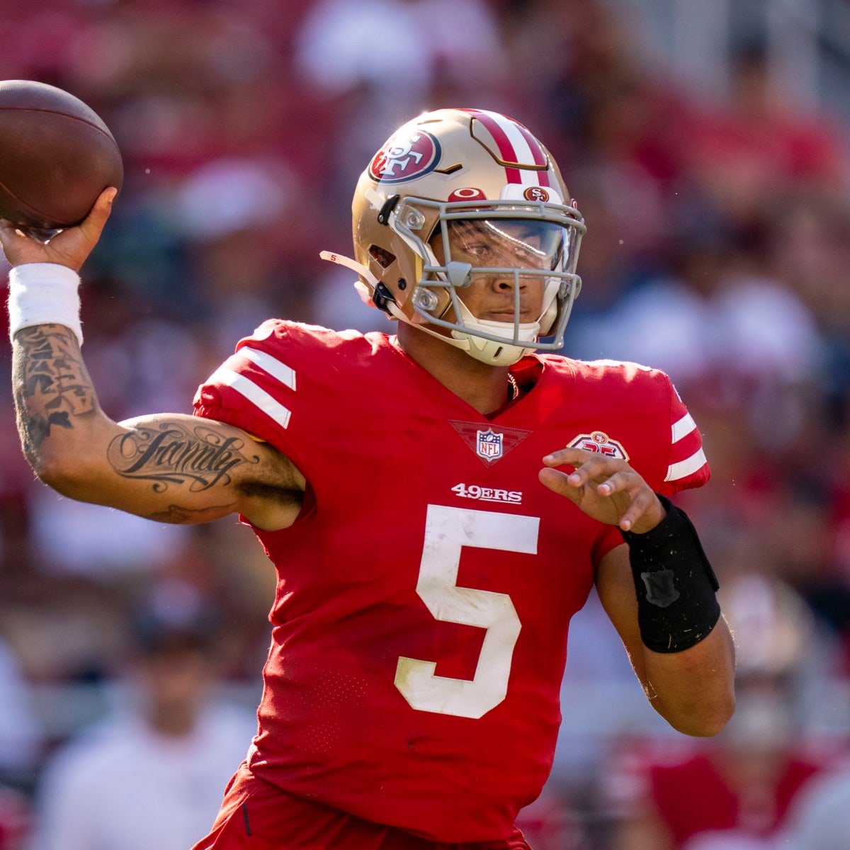 Grading Trey Lance and Other 49ers Of Note in Week 5 vs. Cardinals