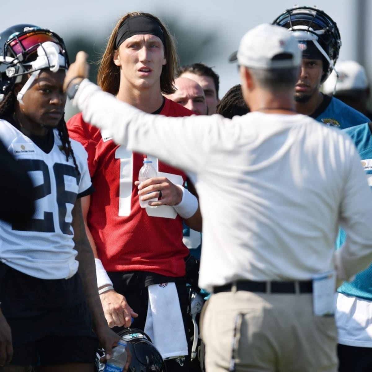 Former NFL Head Coach Urges the Jaguars Not to Take Trevor