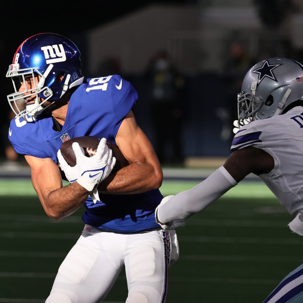 New York Giants RB Saquon Barkley Exits Cowboys Game with An Ankle Injury -  Sports Illustrated New York Giants News, Analysis and More