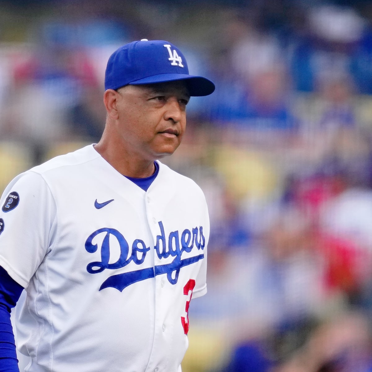 Los Angeles Dodgers' Dave Roberts likely wouldn't go to White House