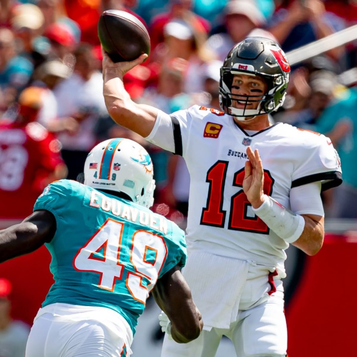 Bucs Week 5 vs Miami Dolphins: Tom Brady or Antonio Brown