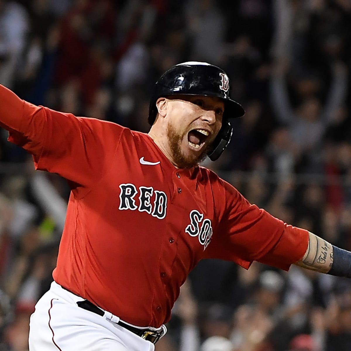 Christian Vázquez walks it off for Red Sox in 6-4 win in 13