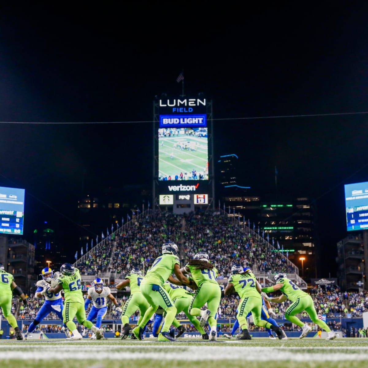 The art of noise in Seattle: Seahawks' 12th man helps create NFL's biggest  home-field advantage – New York Daily News