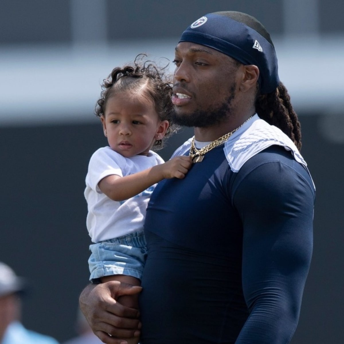 Derrick Henry Helps Send Veteran to Super Bowl LVII - Sports Illustrated  Tennessee Titans News, Analysis and More