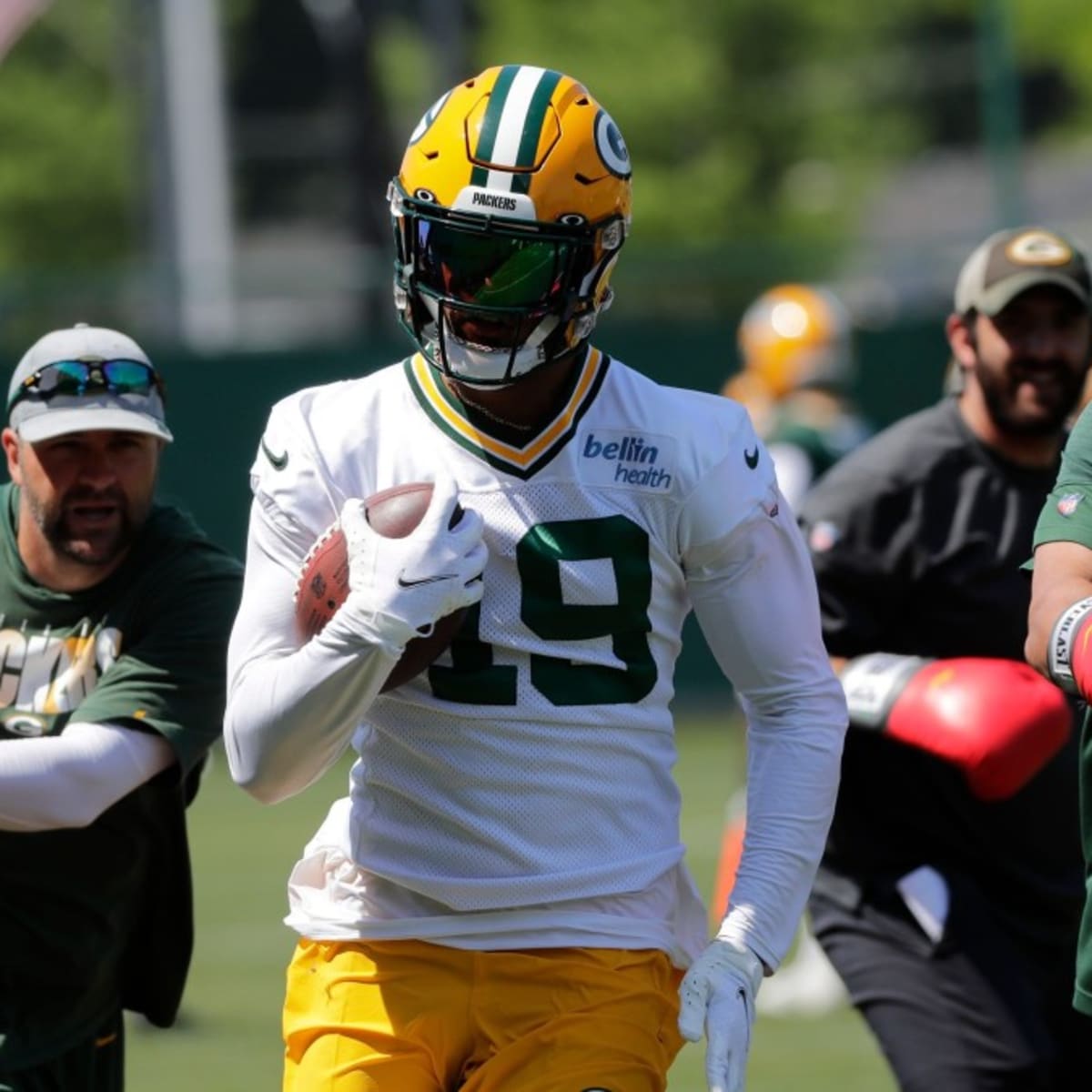 Packers elevate WR Equanimeous St. Brown from practice squad for Week 2