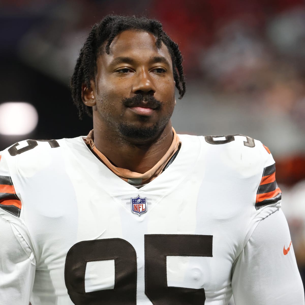 Myles Garrett Listed As Questionable For Cleveland Browns' Game Sunday In  Atlanta