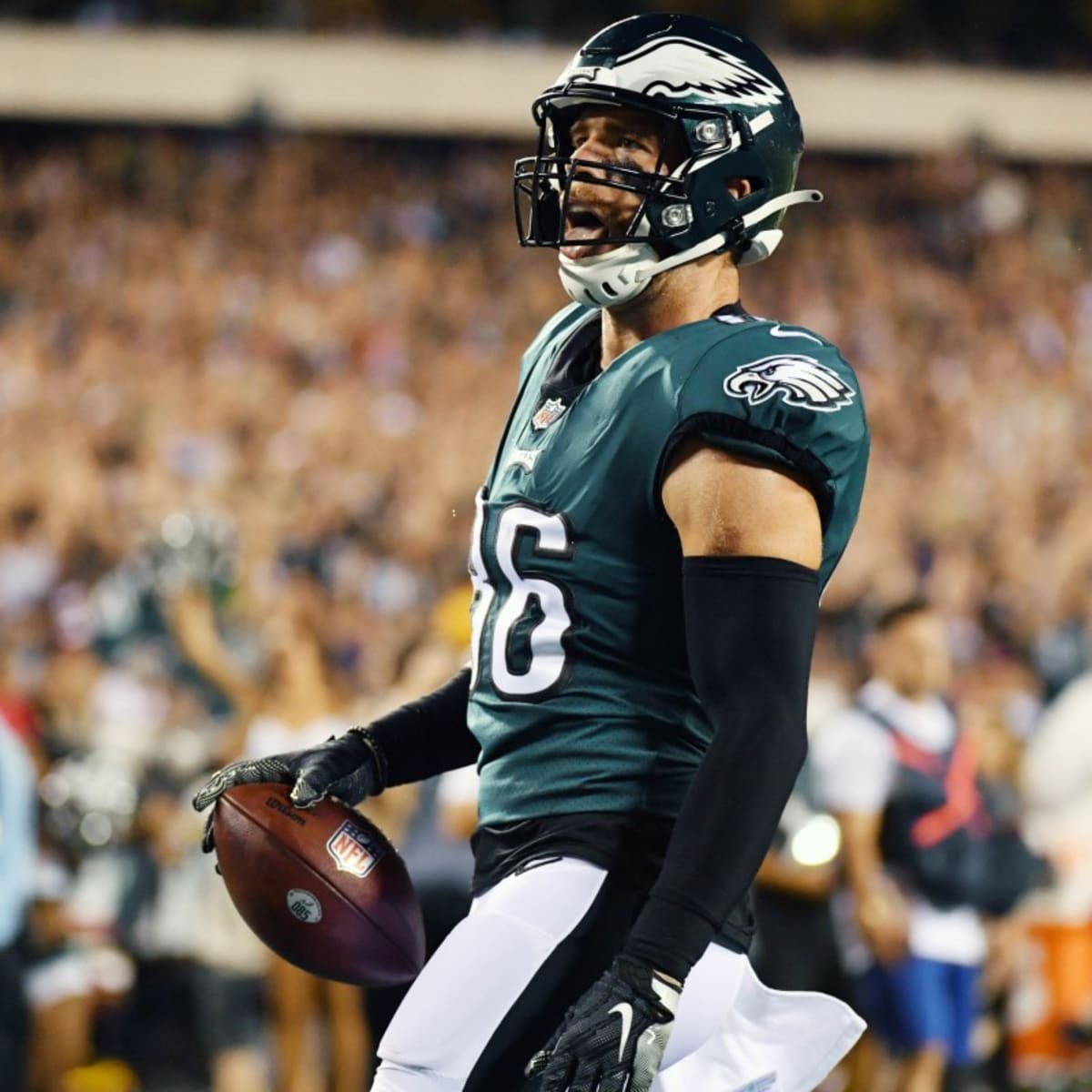 Philadelphia Eagles trade tight end Zach Ertz to Arizona Cardinals