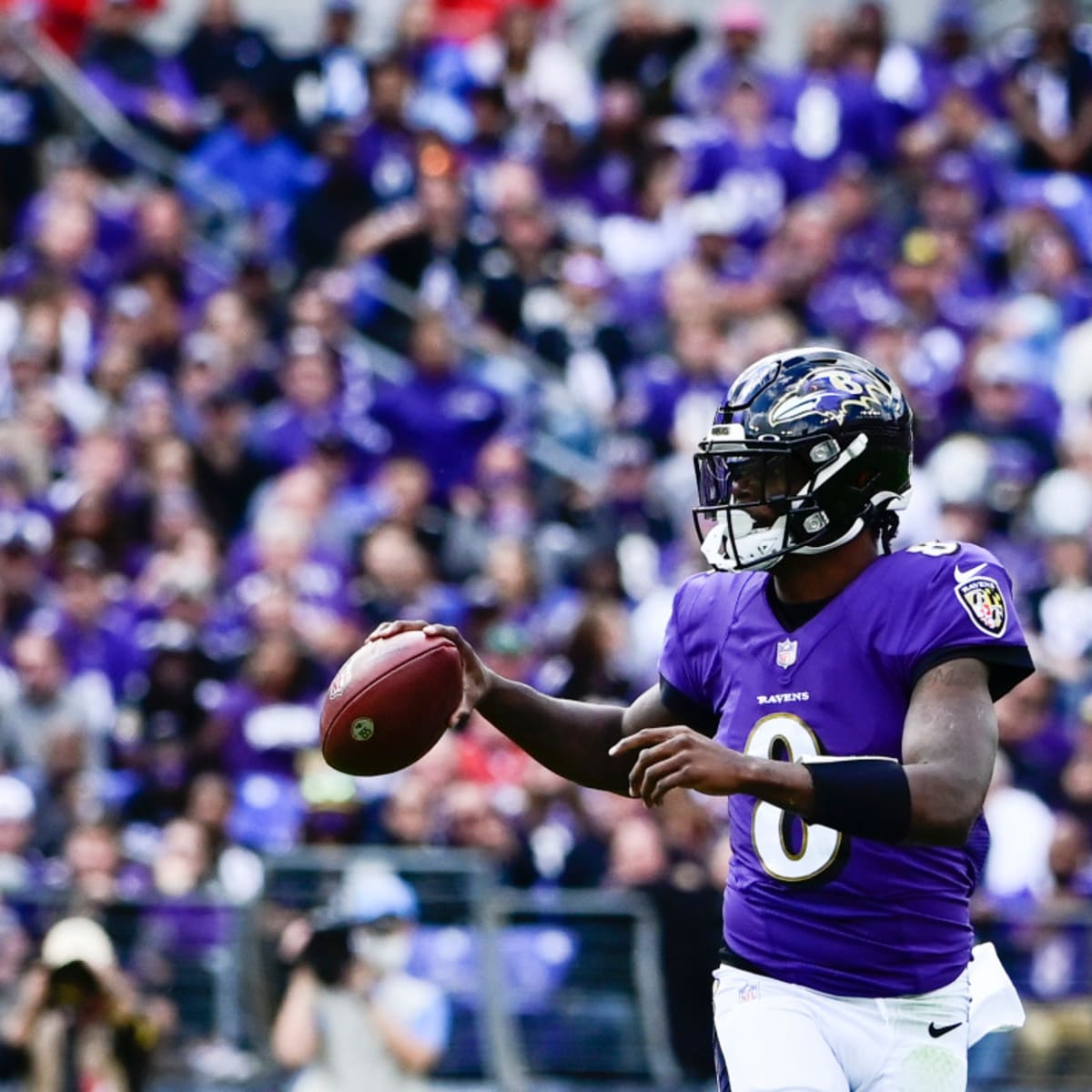 Baltimore Ravens shut down Herbert, Chargers in 34-6 victory