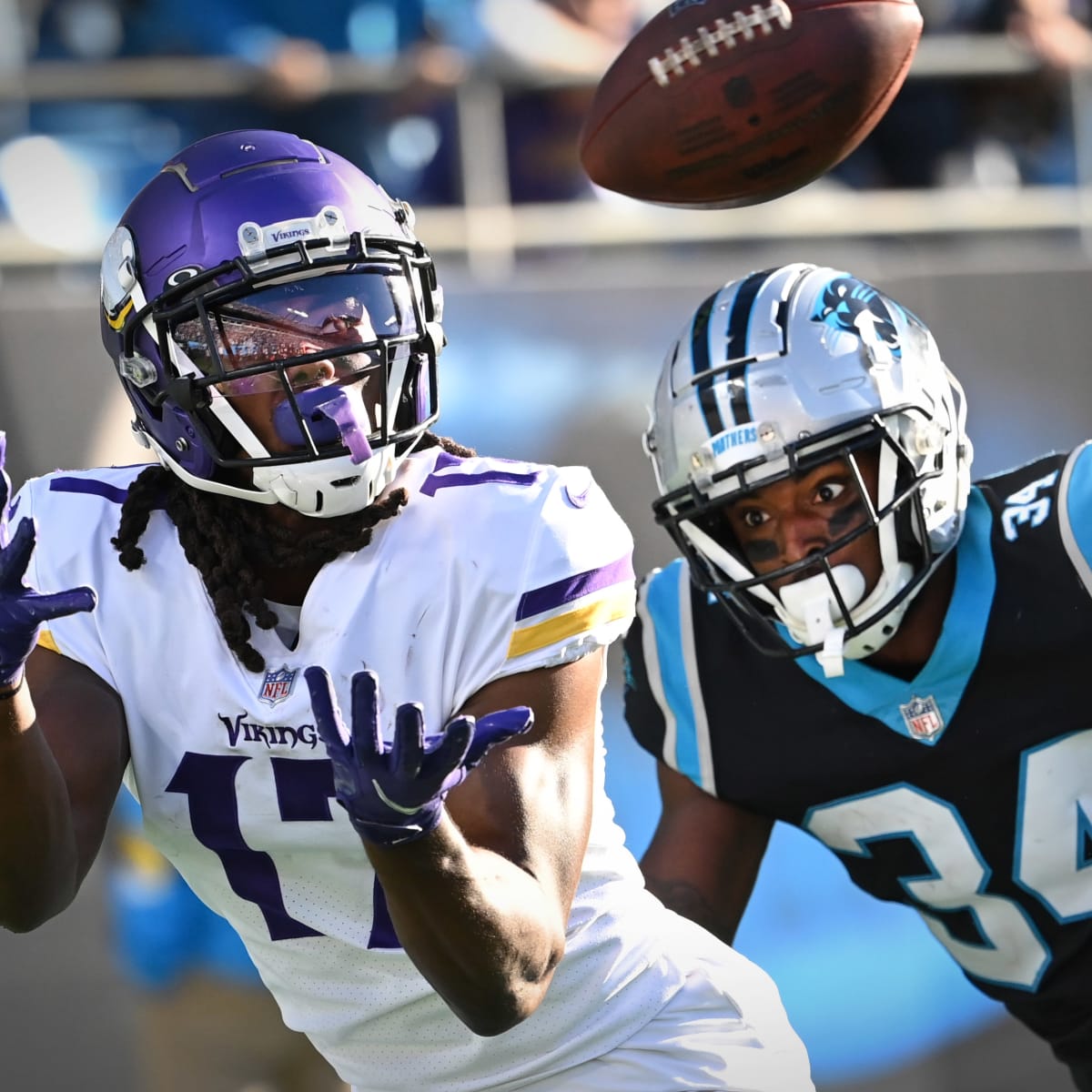 Vikings get 5 sacks, defeat Panthers 21-13