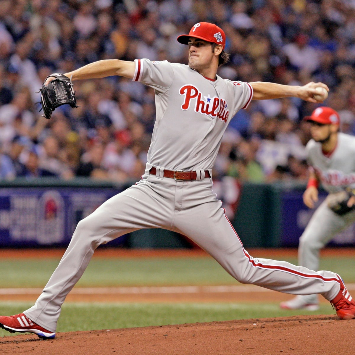 Fan Line: Should the Philadelphia Phillies keep Brad Lidge? 