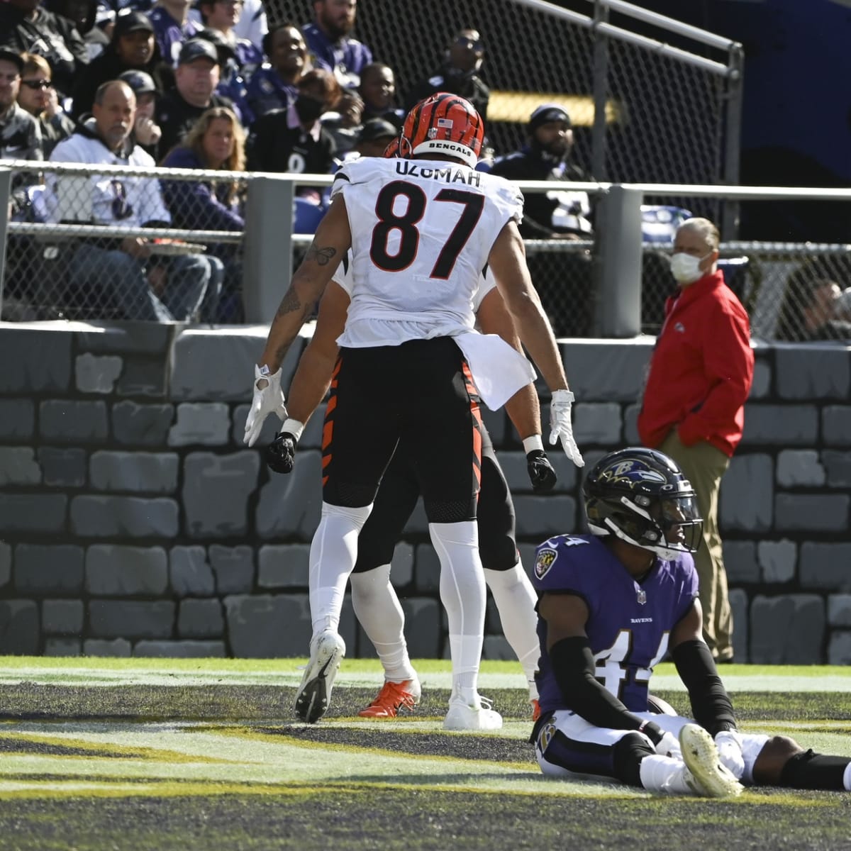 Bengals' first two TDs vs. Ravens come on Joe Burrow passes to Uzomah