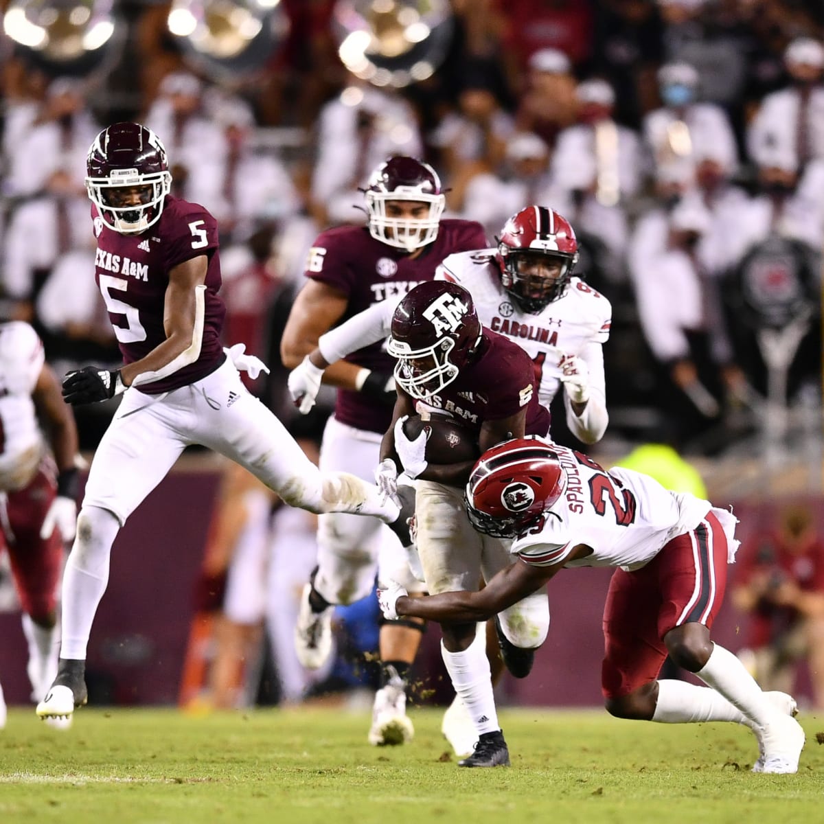 Layden Robinson Speaks on Texas A&M Aggies' Tennessee Prep: 'We