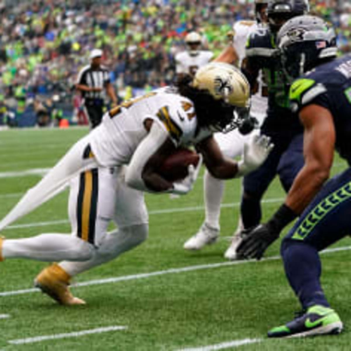 New Orleans Saints cornerback Bradley Roby (21) in action during an NFL  football game against the Seattle Seahawks, Sunday, Oct. 9, 2022, in New  Orleans. (AP Photo/Tyler Kaufman Stock Photo - Alamy