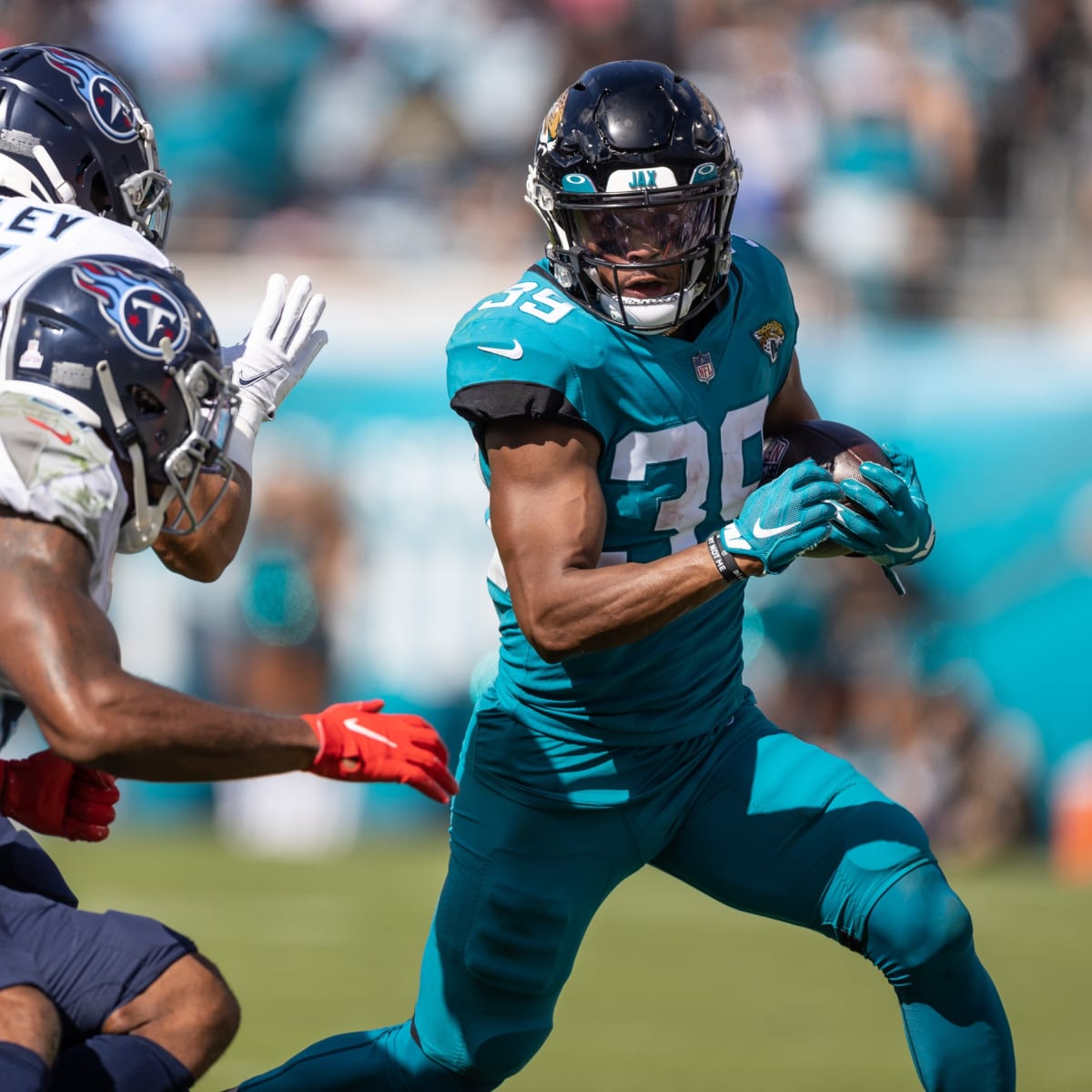 Experts Breakdown the Jacksonville Jaguars 2023 Schedule