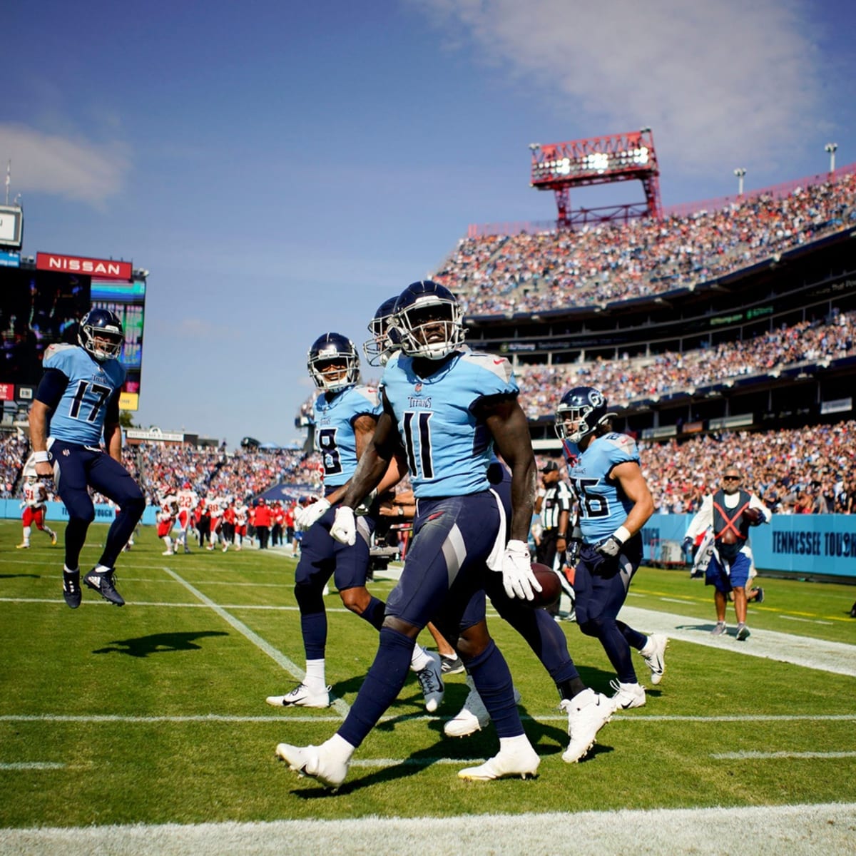 Tennessee Titans vs Kansas City Chiefs: Game photos from Nissan