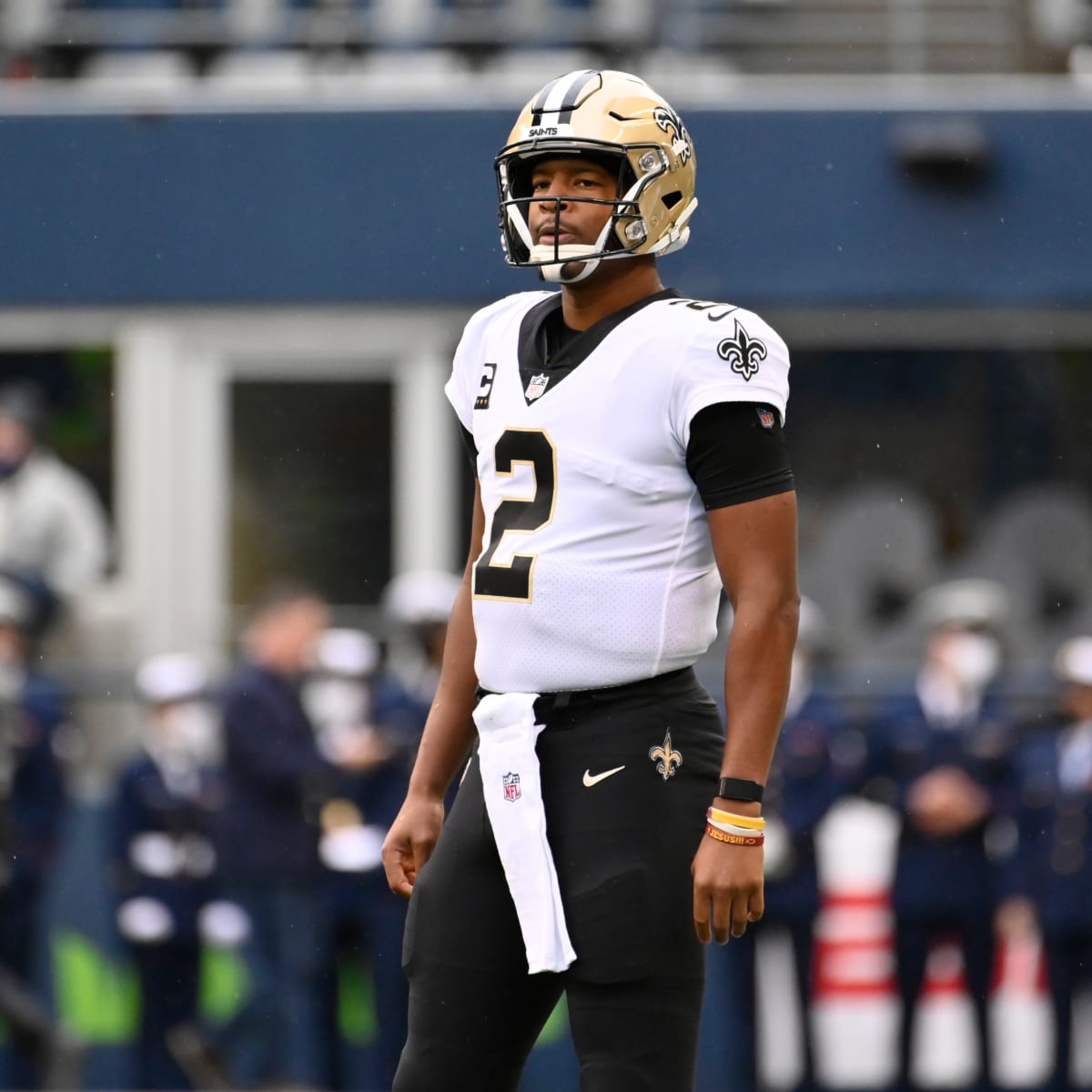 Jameis Winston injury: Saints QB suffers injury in Week 1, but