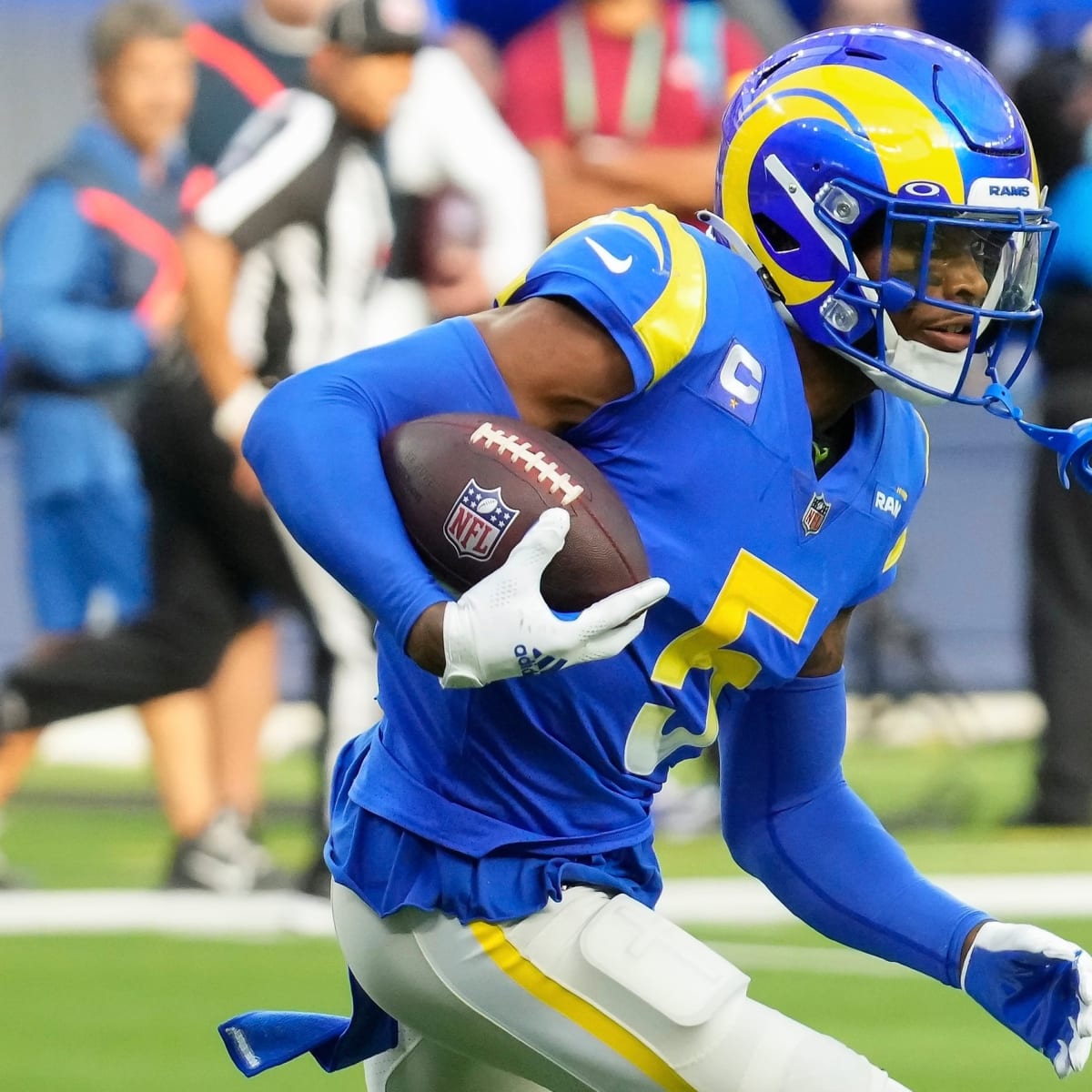 Wide Receiver DeSean Jackson Could Be Key to Los Angeles Rams Offense -  Sports Illustrated LA Rams News, Analysis and More