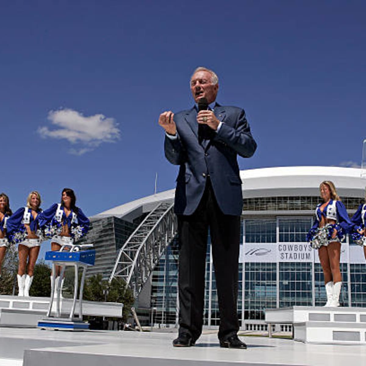 AT&T Stadium upgrades security services