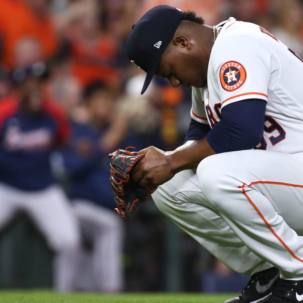 Framber Valdez flummoxed by fly balls in Game 1 loss - Sports Illustrated