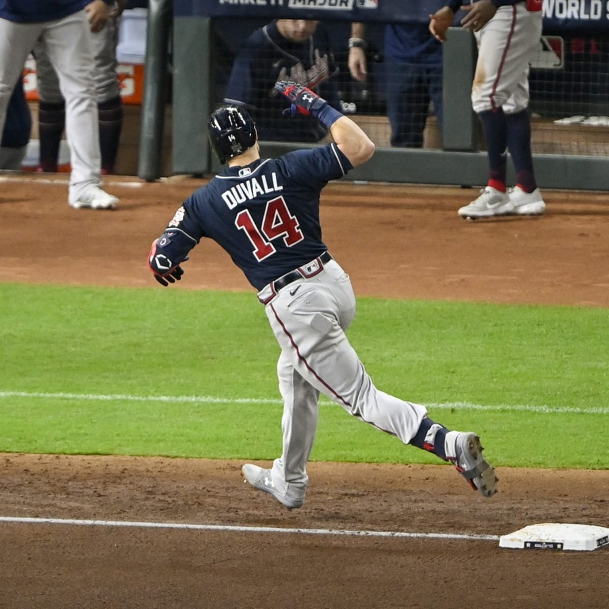 Adam Duvall, Braves Top Dodgers to Reach World Series - Sports Illustrated  Louisville Cardinals News, Analysis and More