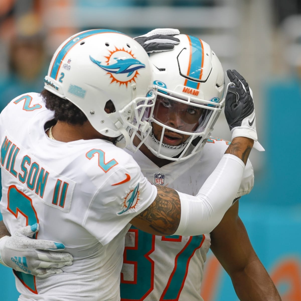 Baltimore Ravens vs. Miami Dolphins FREE LIVE STREAM (11/11/21