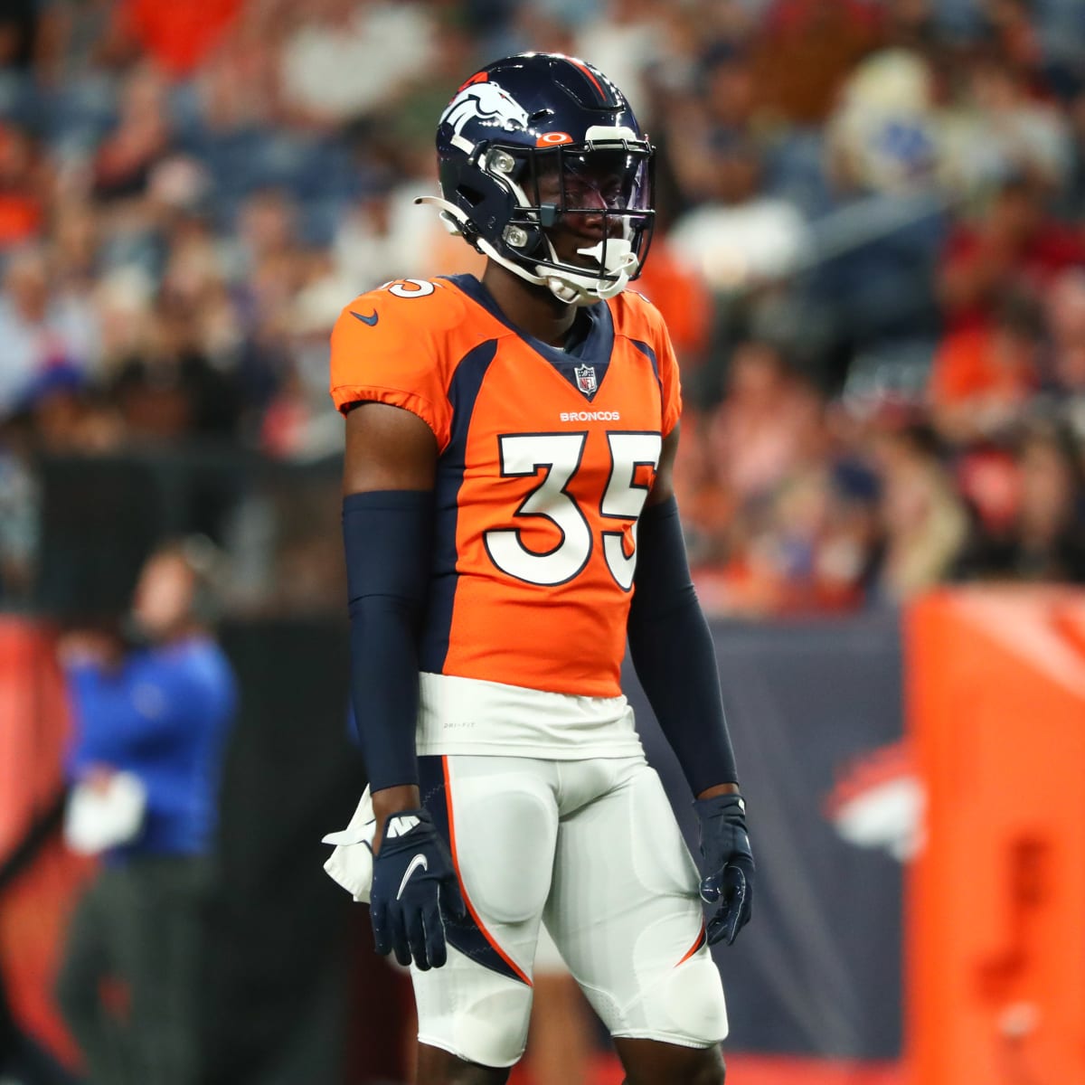 Broncos' updated 2022 NFL draft pick total after Kary Vincent trade