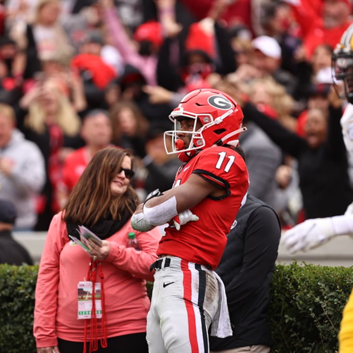 Georgia Football has Odd Theme with Atlanta Braves - Sports Illustrated Georgia  Bulldogs News, Analysis and More