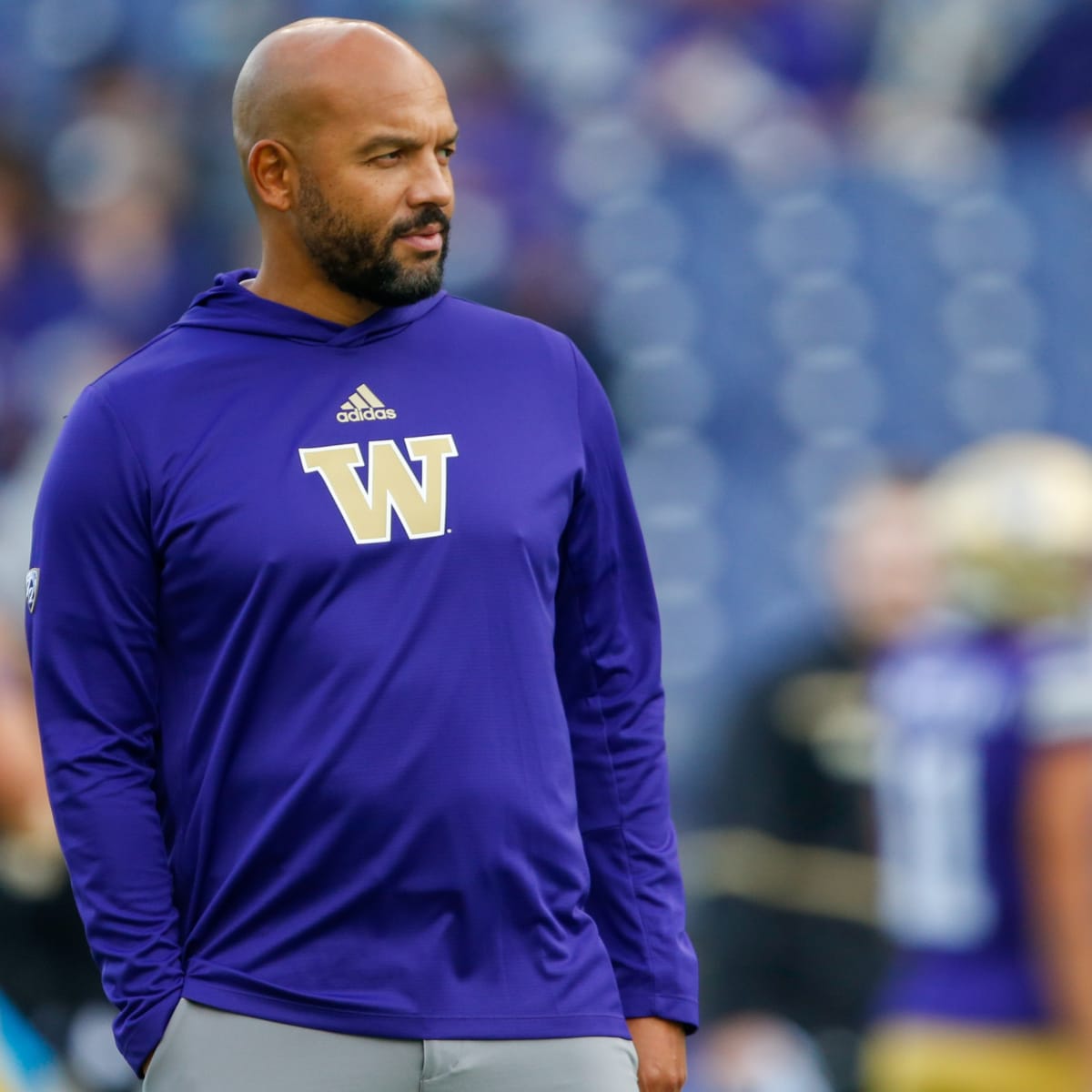 Washington suspends coach Jimmy Lake for upcoming game vs. ASU - Sports  Illustrated