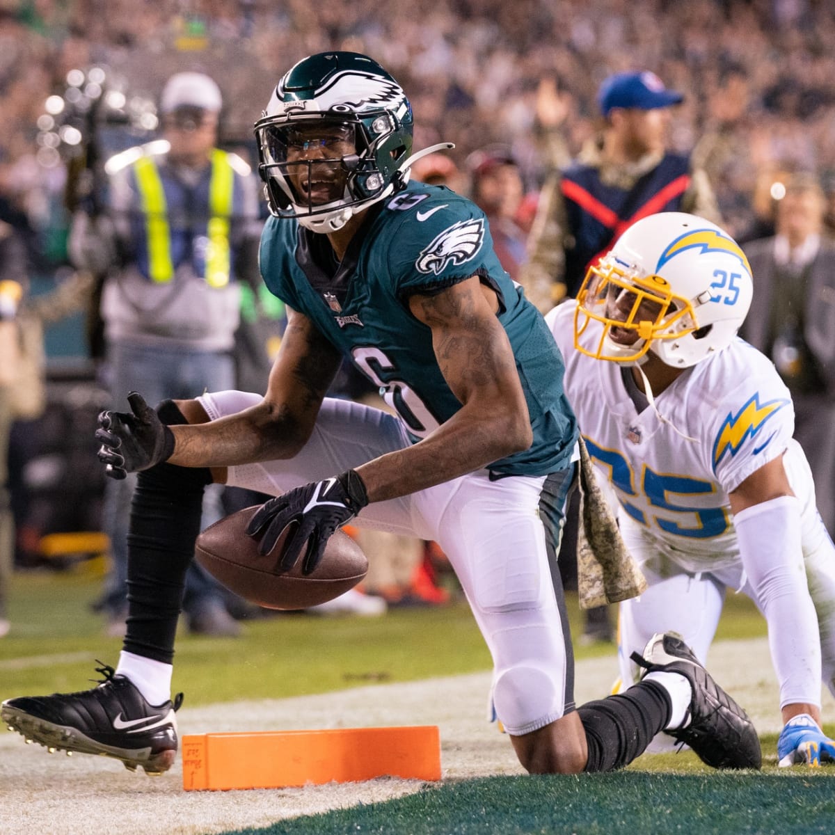 Eagles' DeVonta Smith breaks DeSean Jackson's rookie receiving record