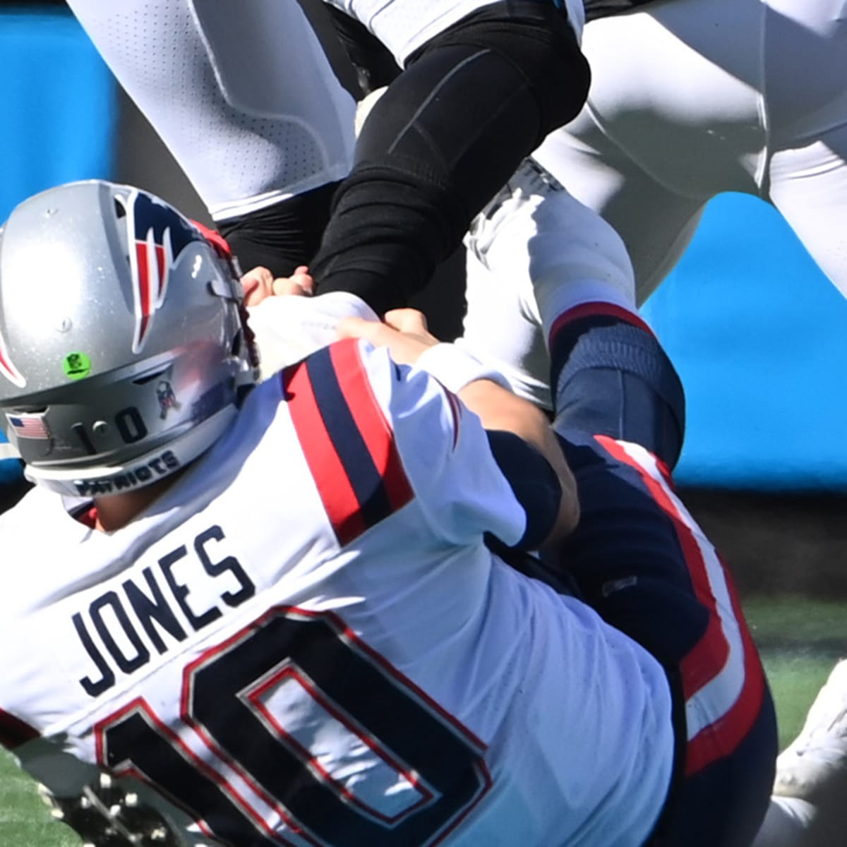 Mac Jones cursed at Patriots play-calling during loss to Bills