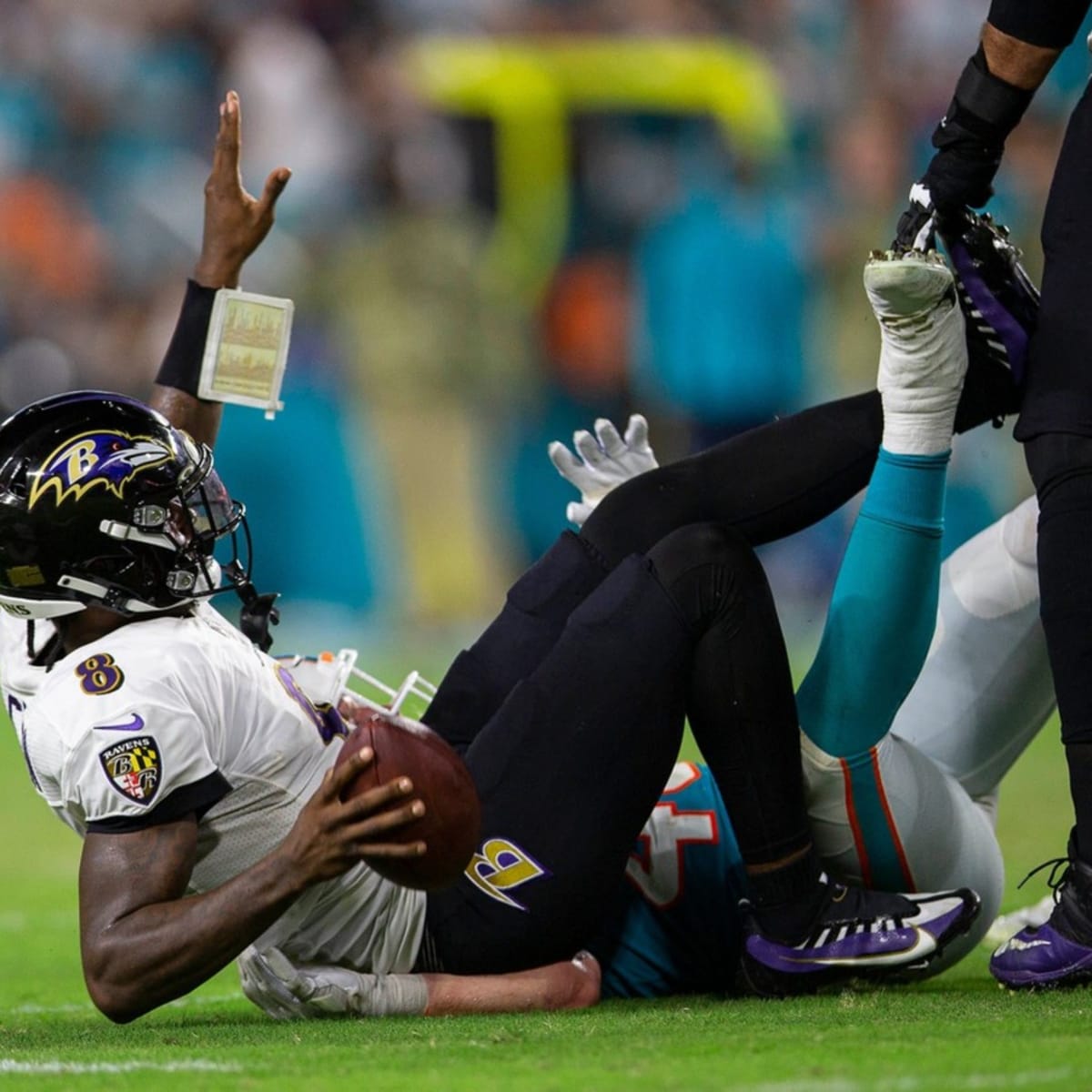 Dolphins spoil Lamar Jackson's Florida homecoming with upset victory over  Ravens