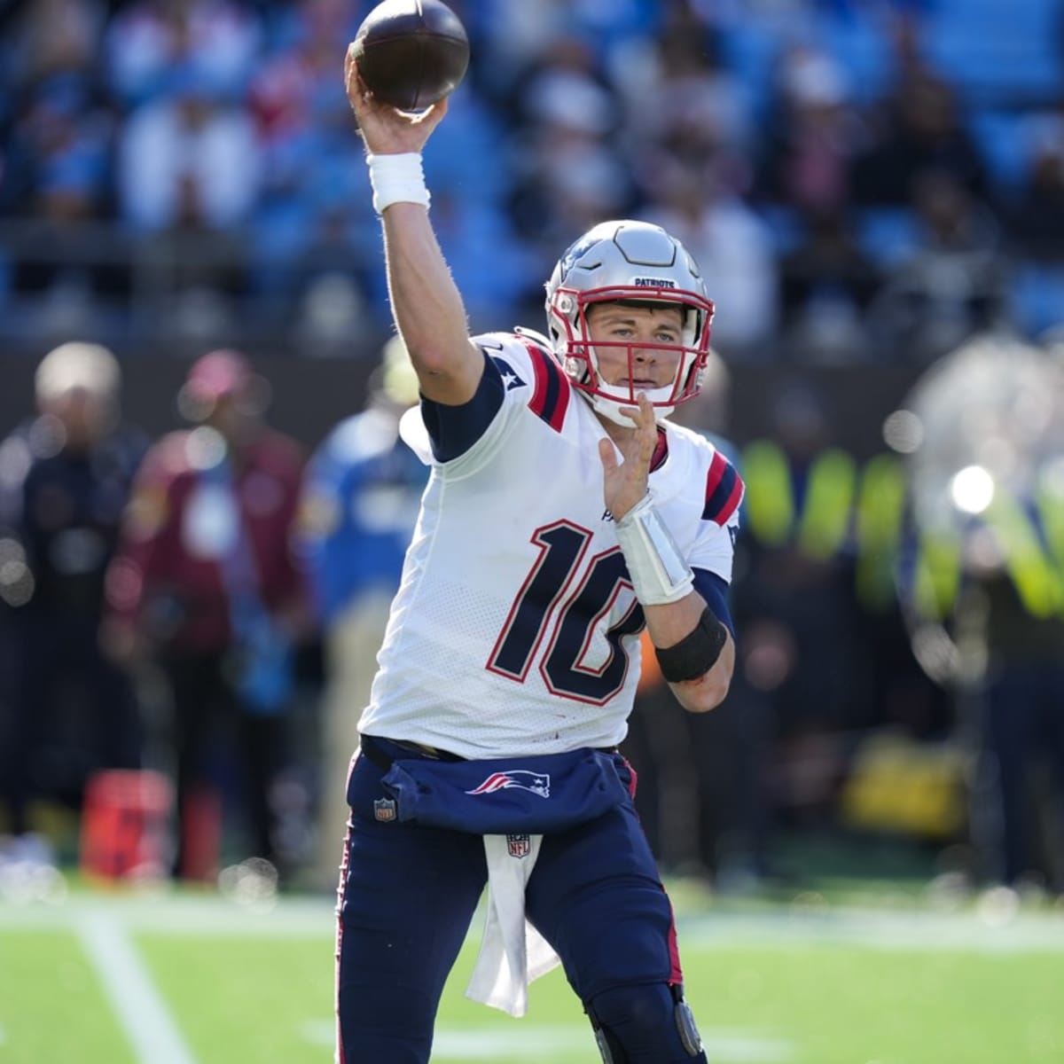 Thursday Night Football Prop Bets: Patriots vs Falcons, Bourne Breaks Out?